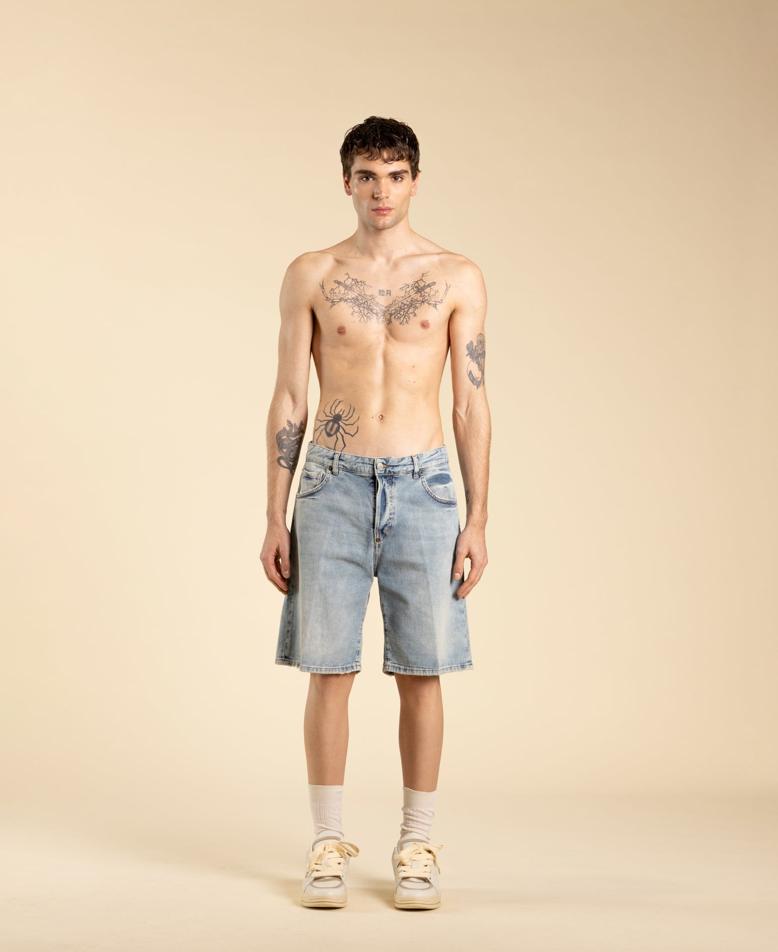 Bermuda shorts in washed-out denim