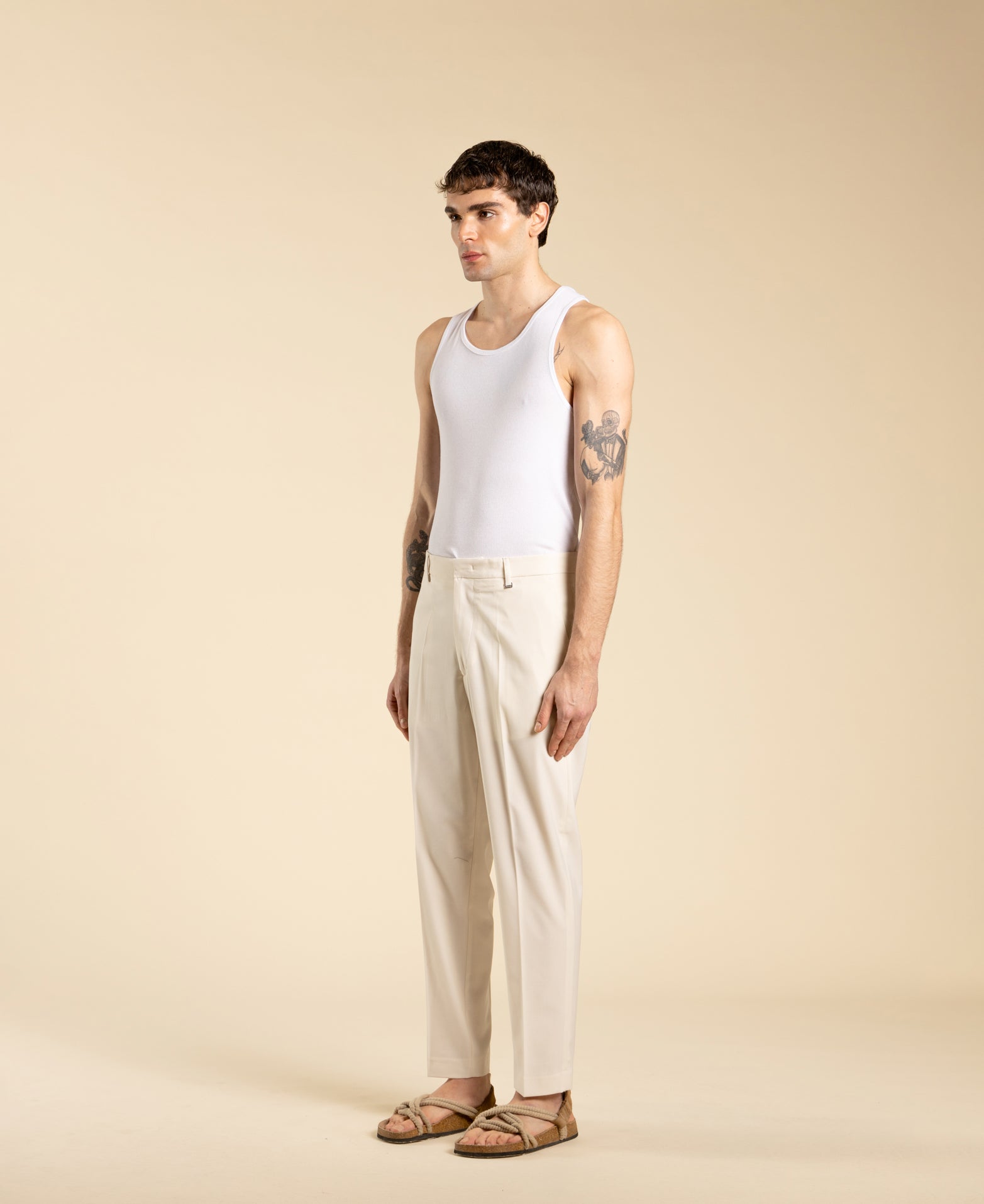 Pantalon coupe droite avec poche américaine - Crème