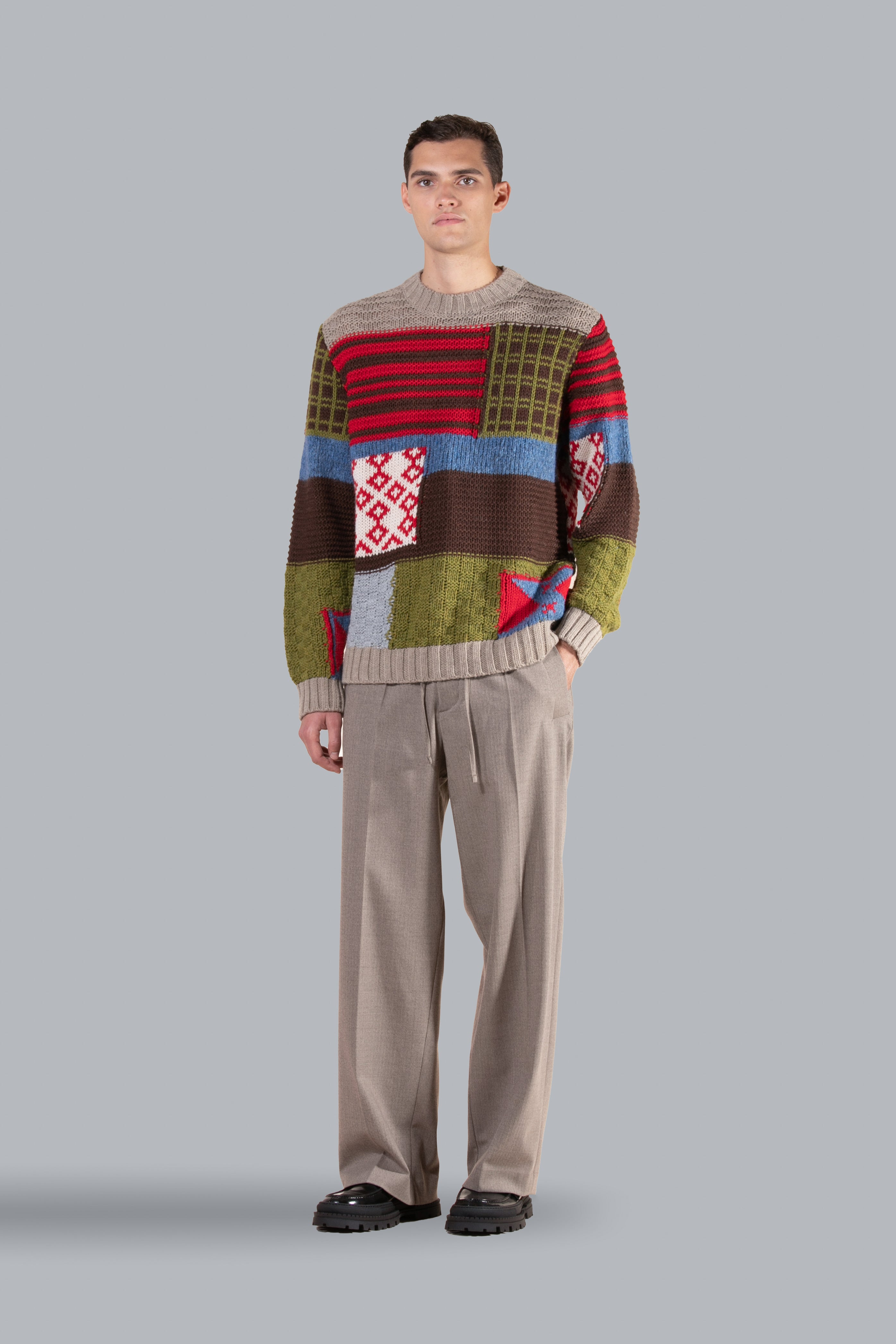 Pull patchwork à col rond en laine mélangée