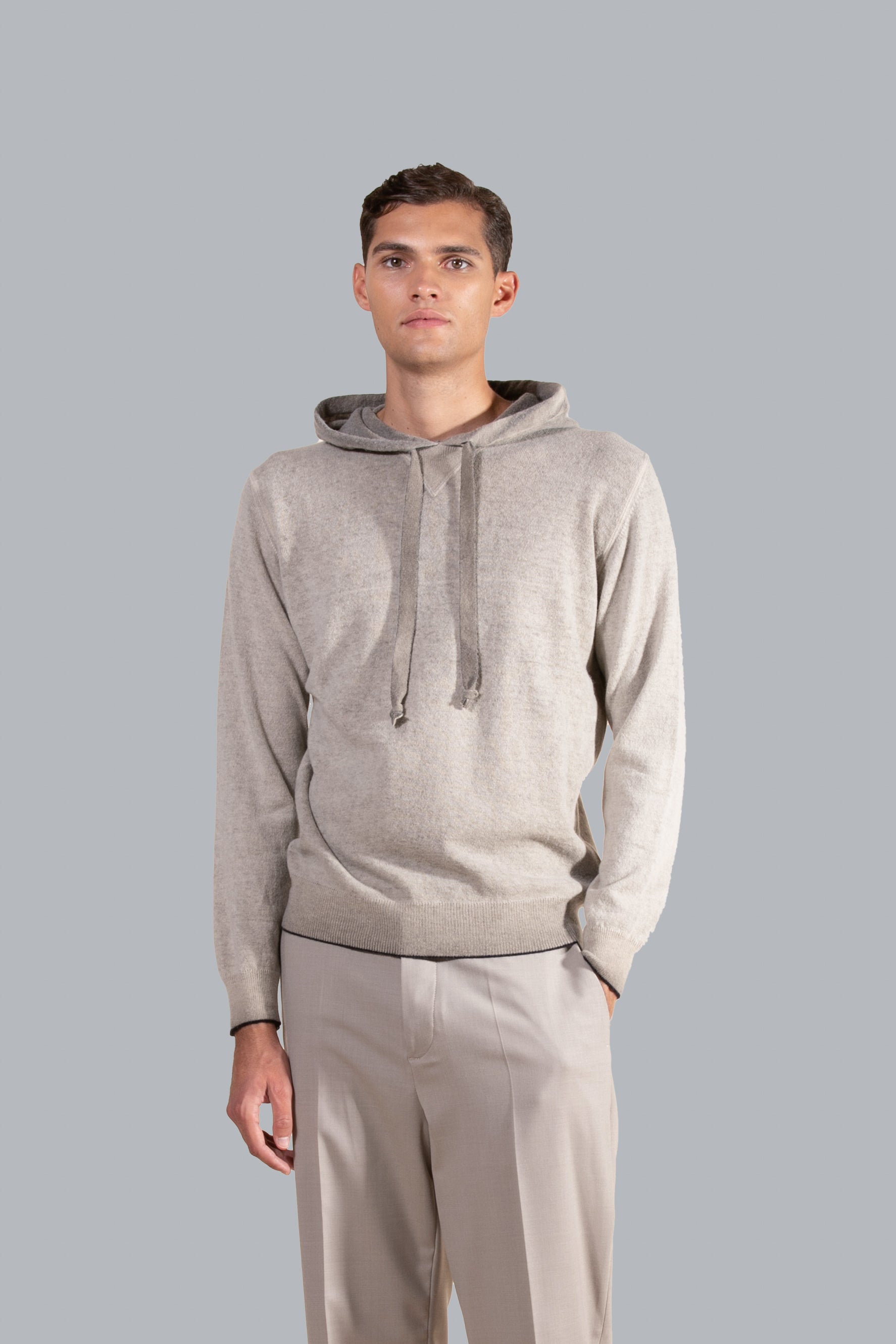 Pull en laine à capuche - Moro