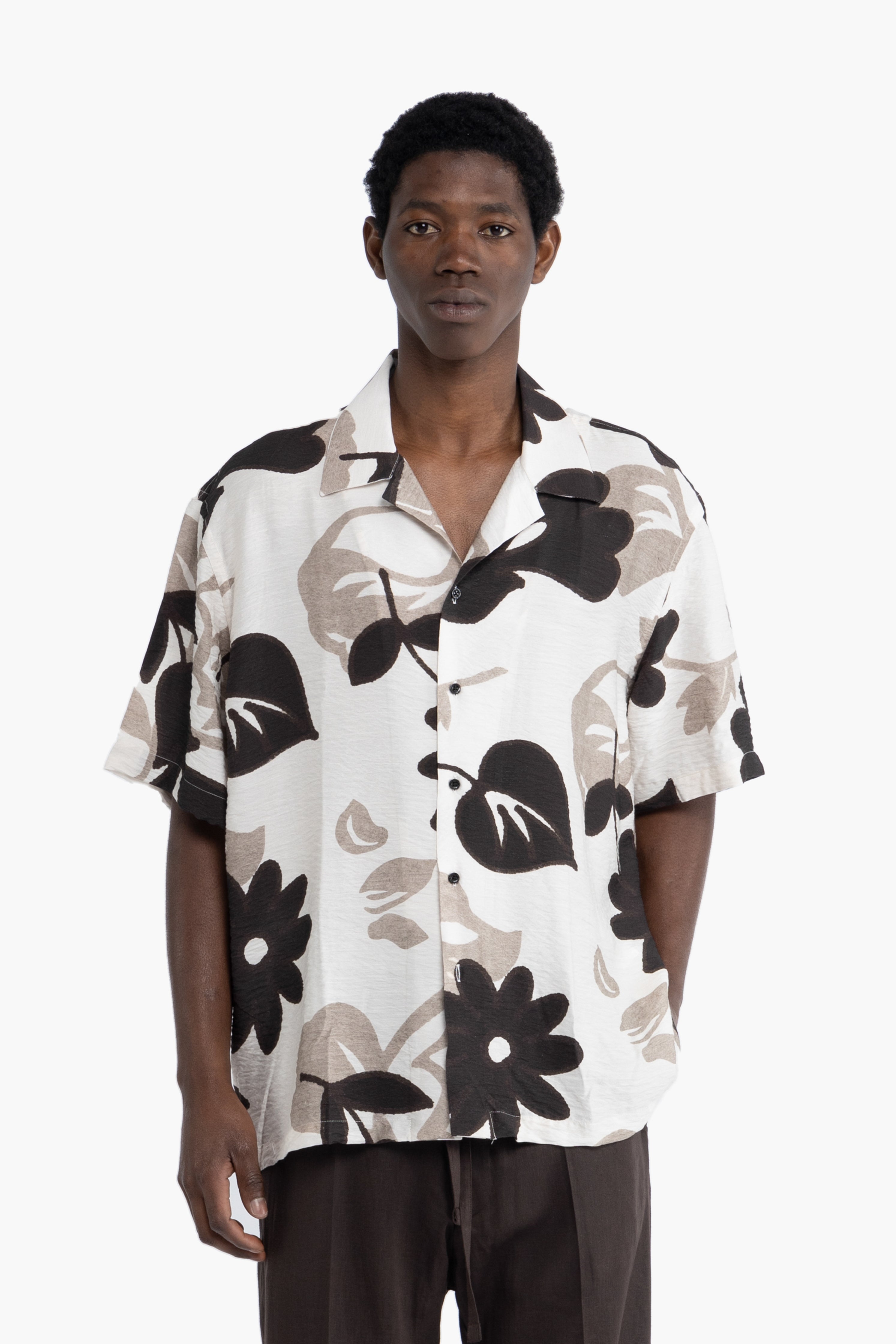 Camicia collo aperto con stampa