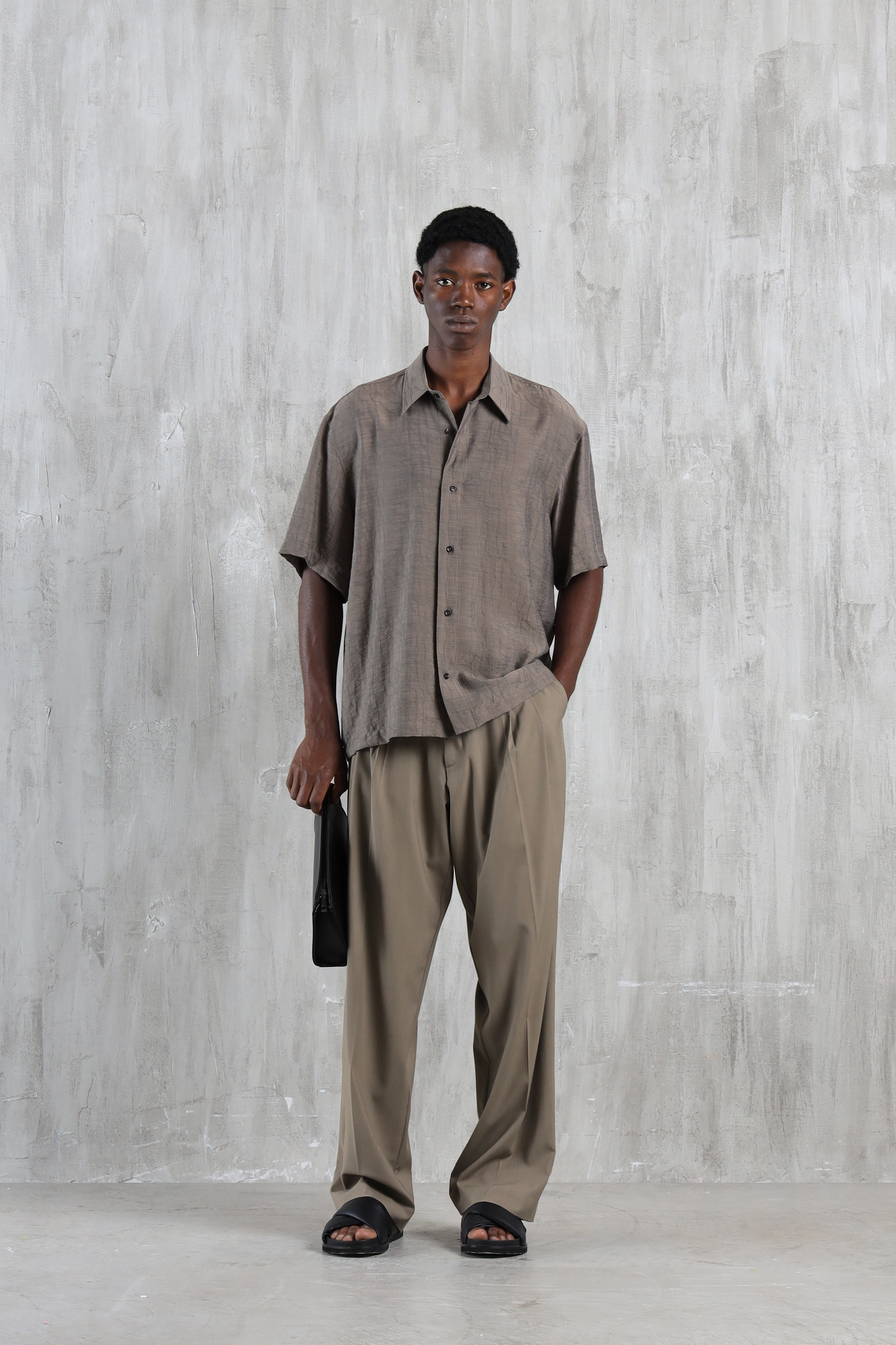 Pantalone fondo ampio con pinces - Taupe