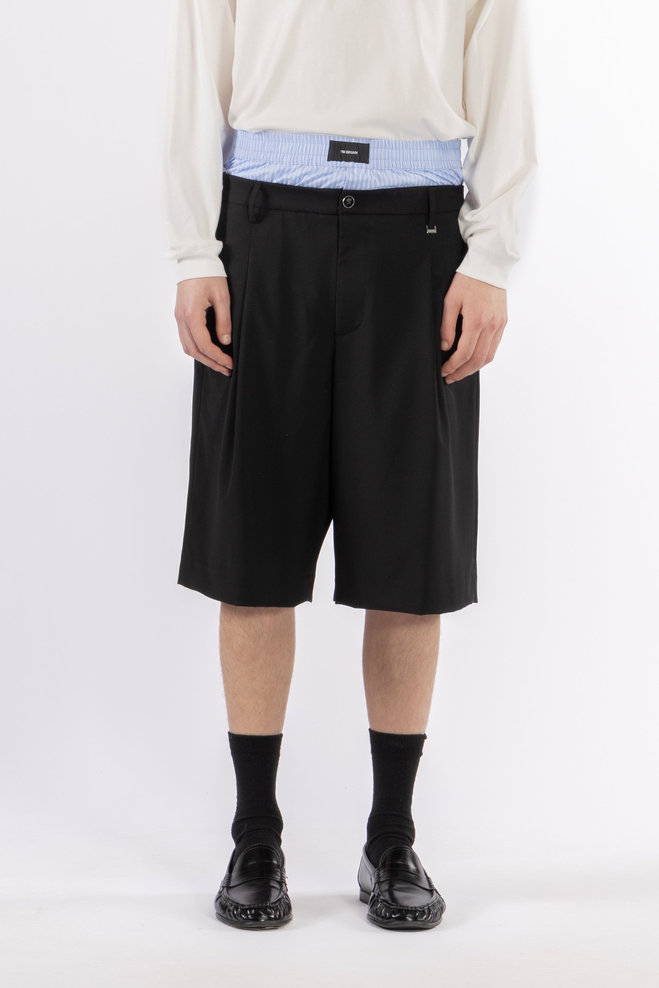 Bermuda oversize con elastico in cotone - Nero