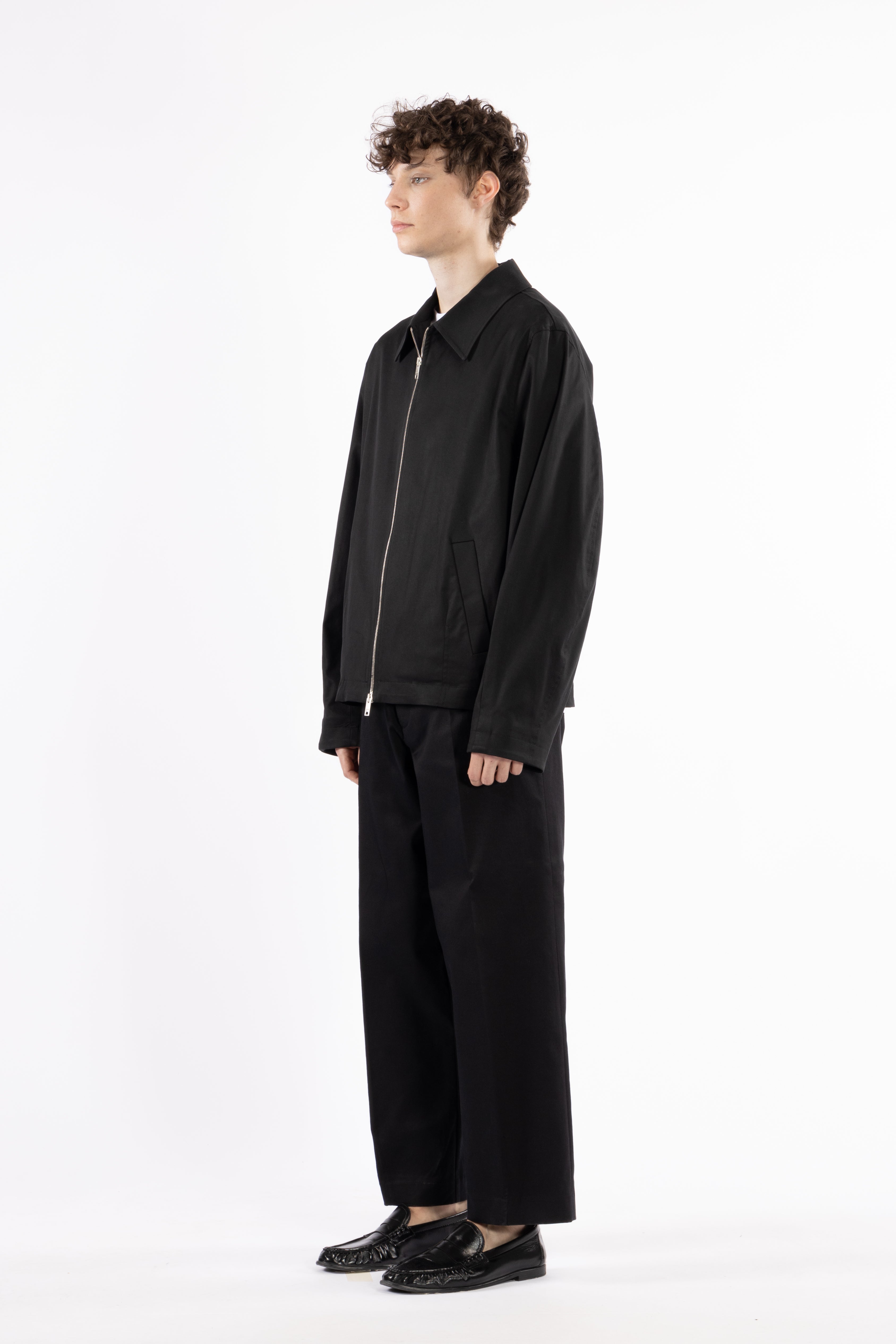 Pantalone in cotone pince al fondo - Nero