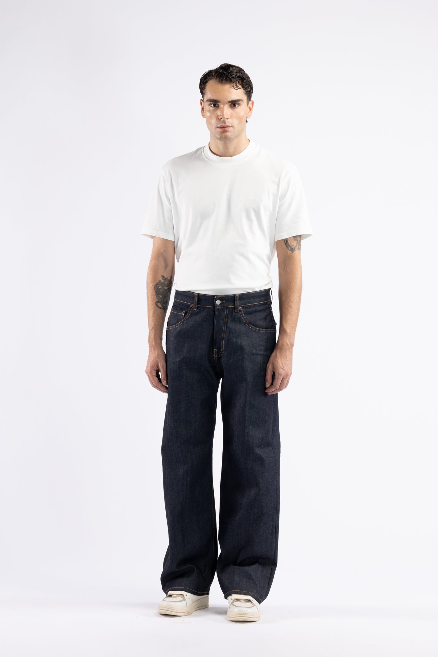 Jeans fondo ampio in denim indigo