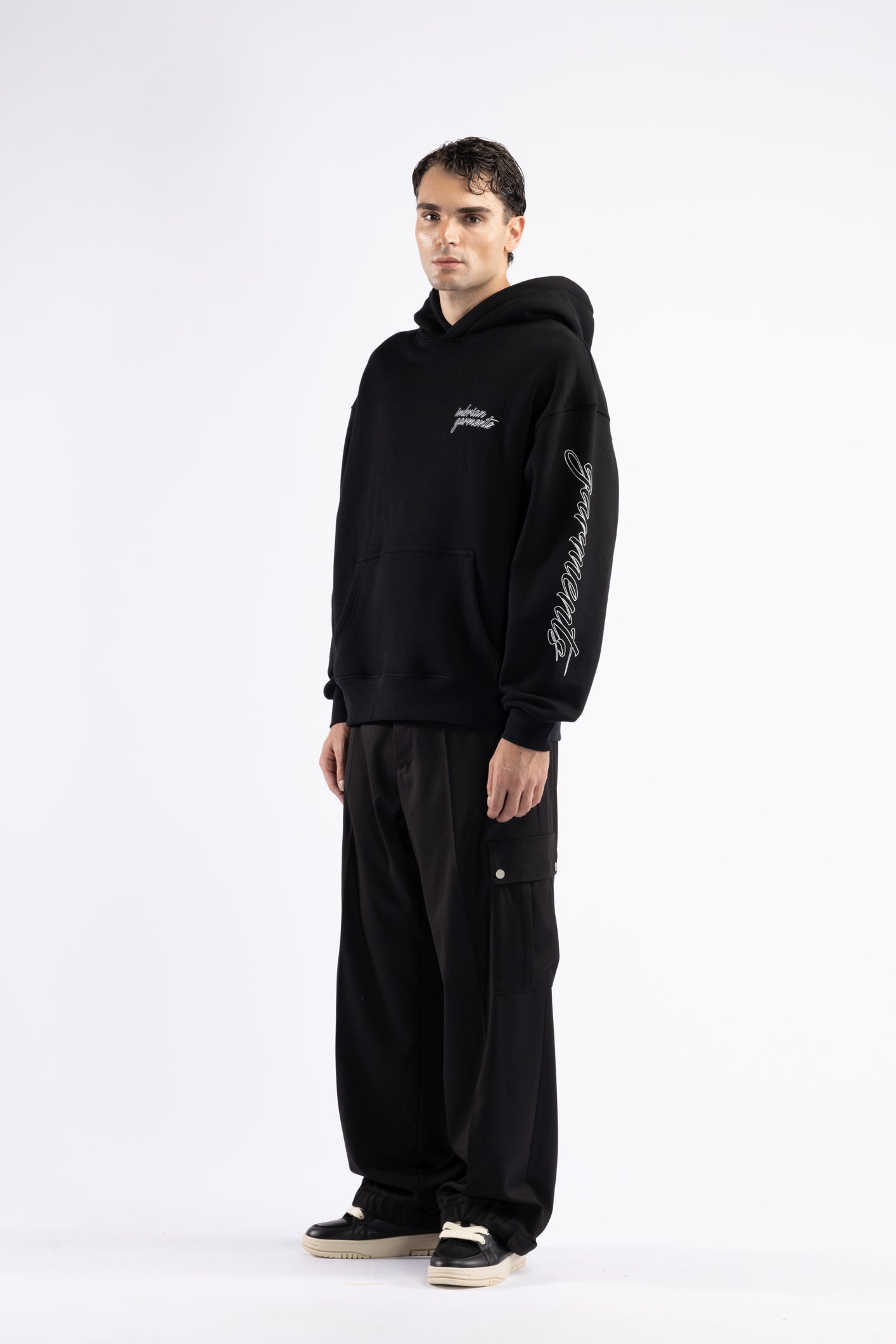 Felpa oversize con stampa maniche - Nero