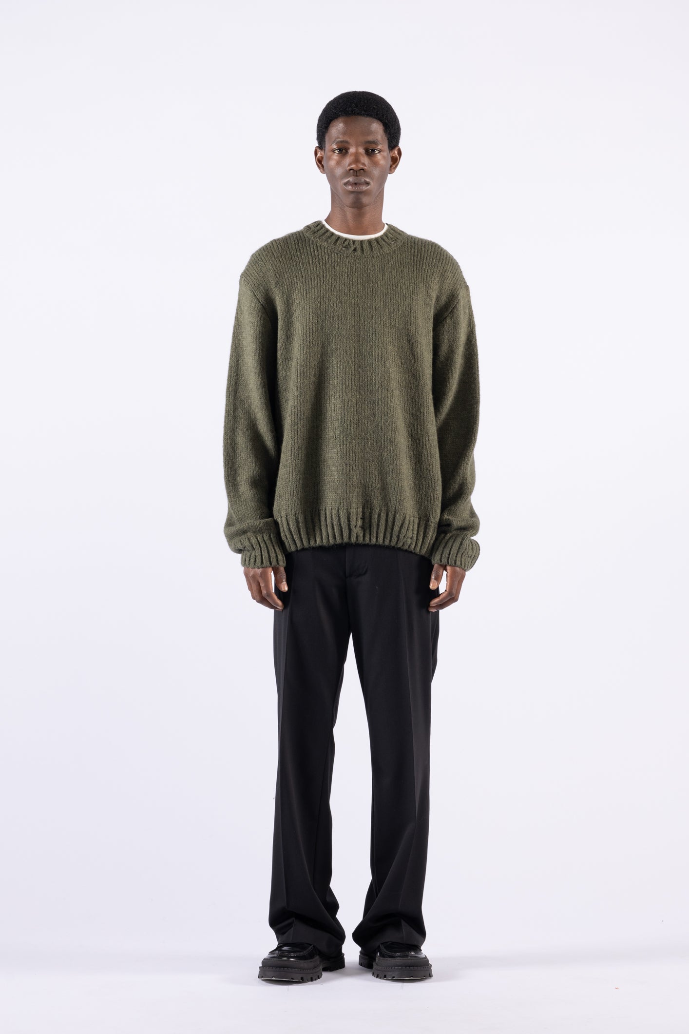 Maglia girocollo con rotture - Verde