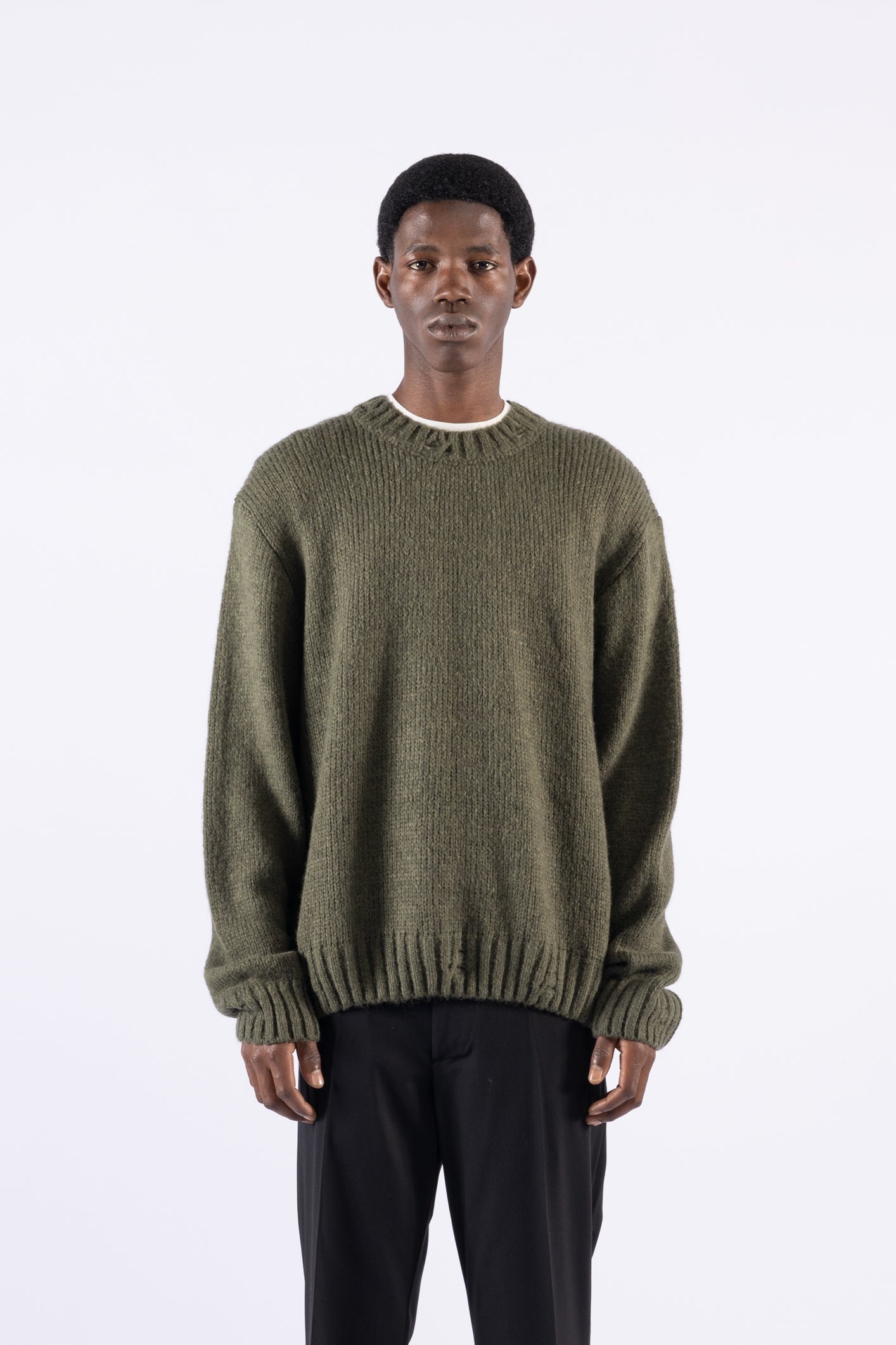 Maglia girocollo con rotture - Verde