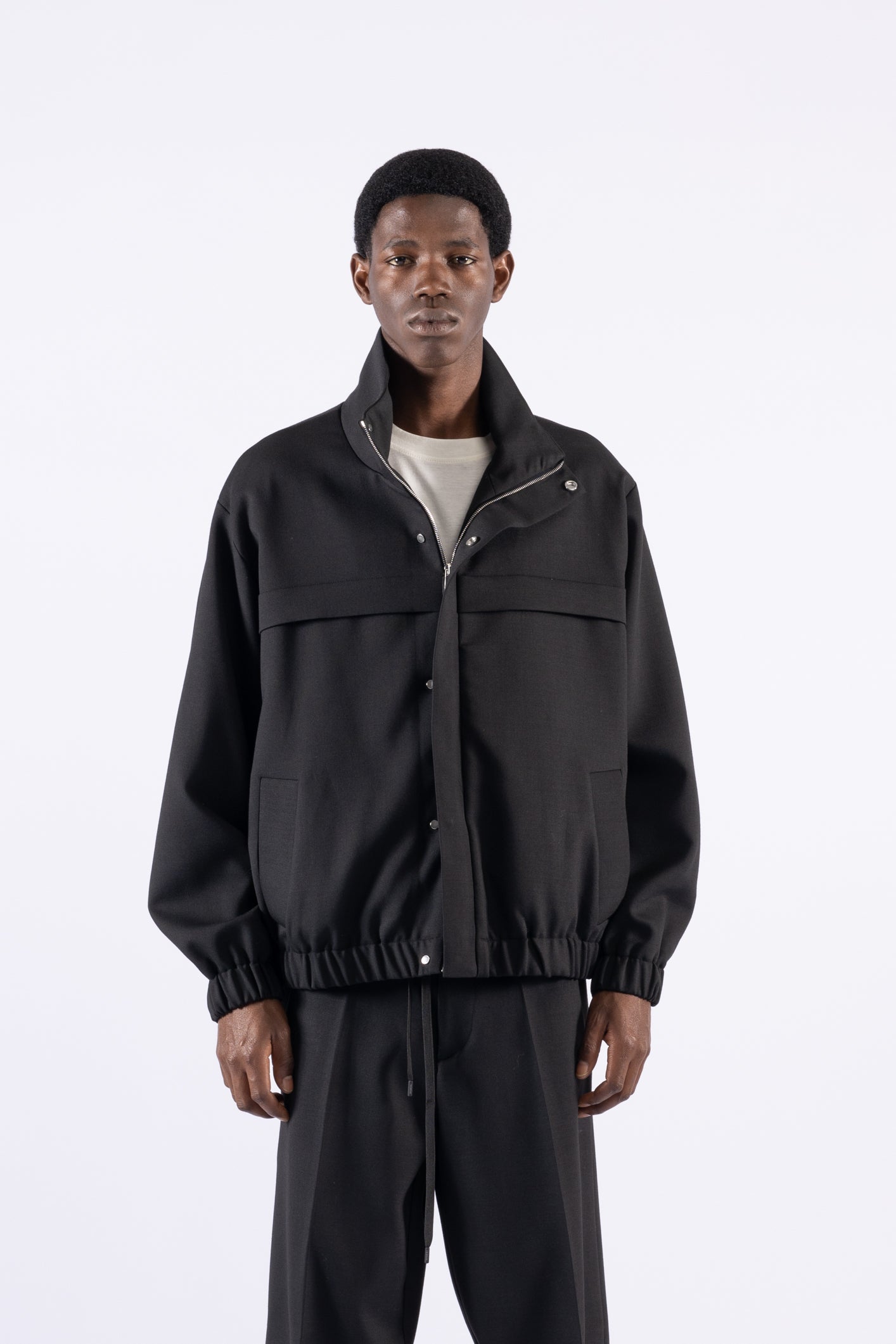 Veste zippée à col montant - Noire