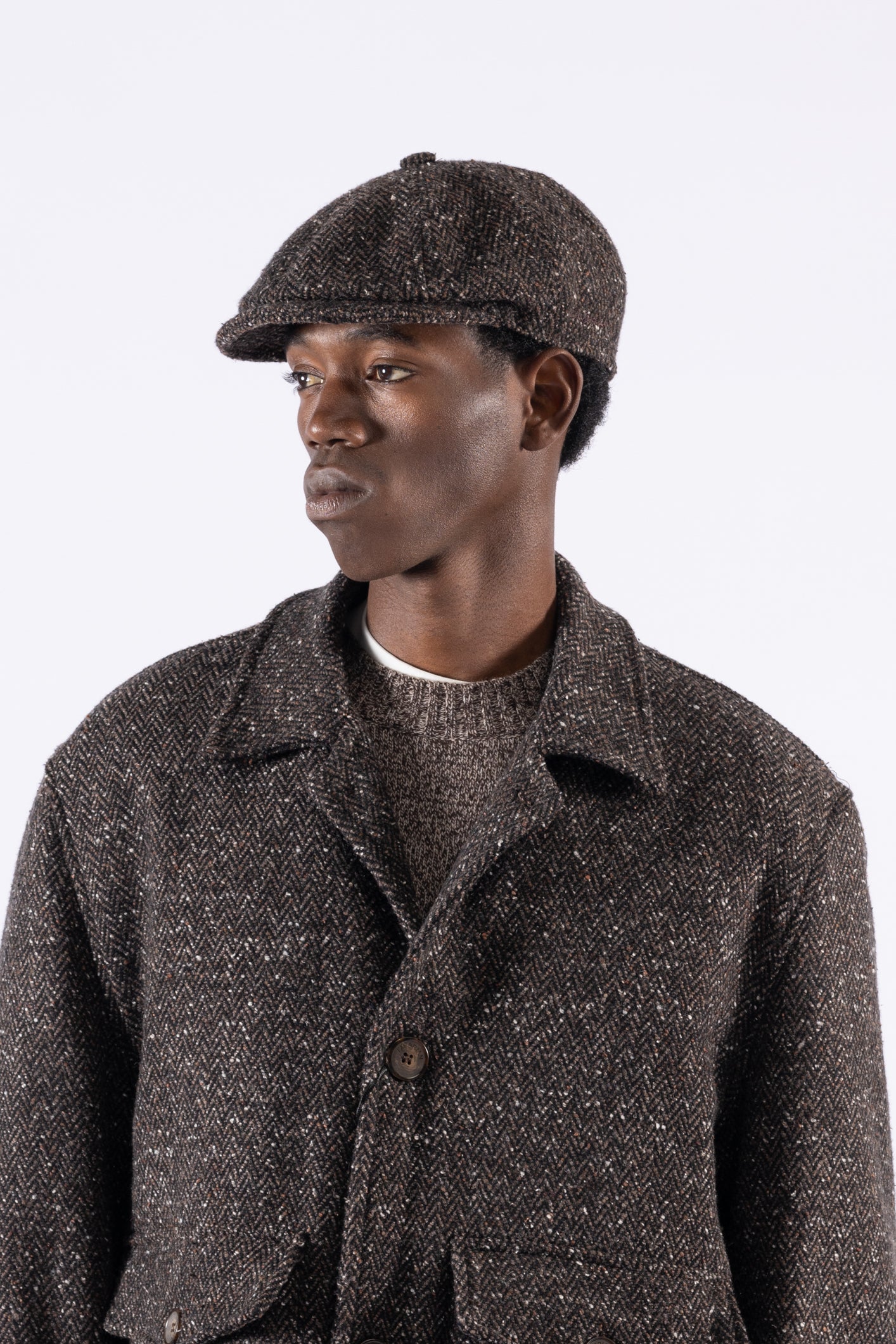 Bonnet en laine à chevrons