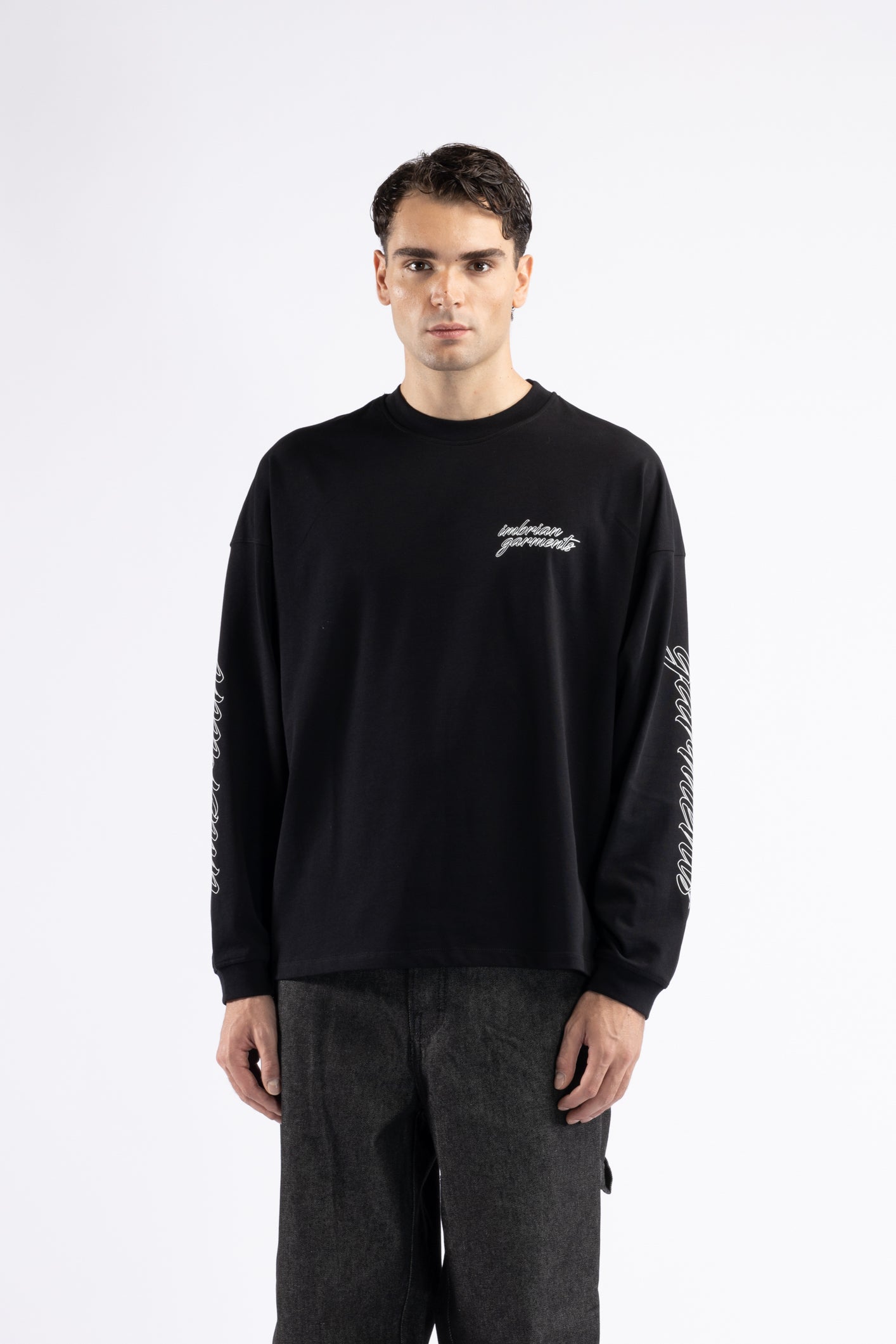 T-shirt oversize maniche lunghe - Nero