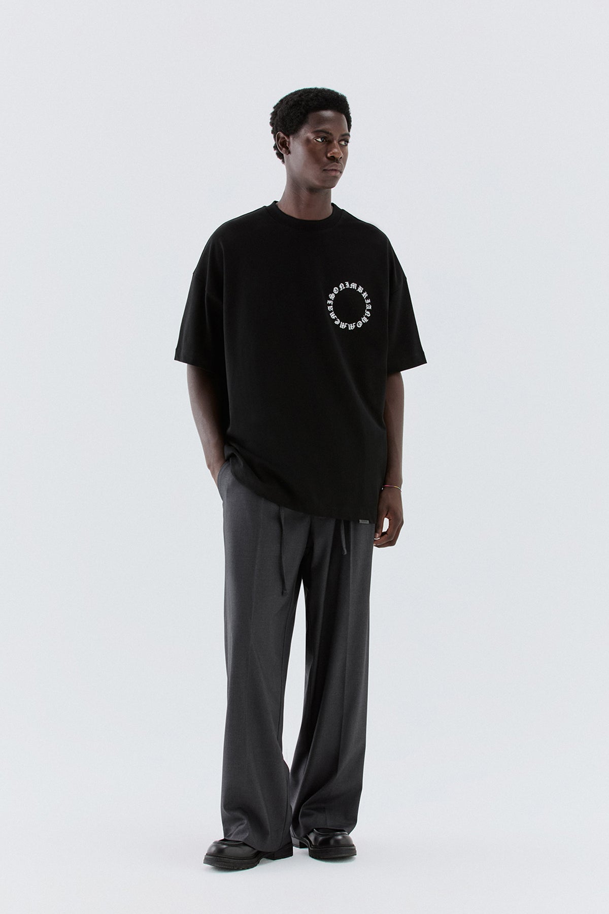 Pantaloni larghi con coulisse - Nero