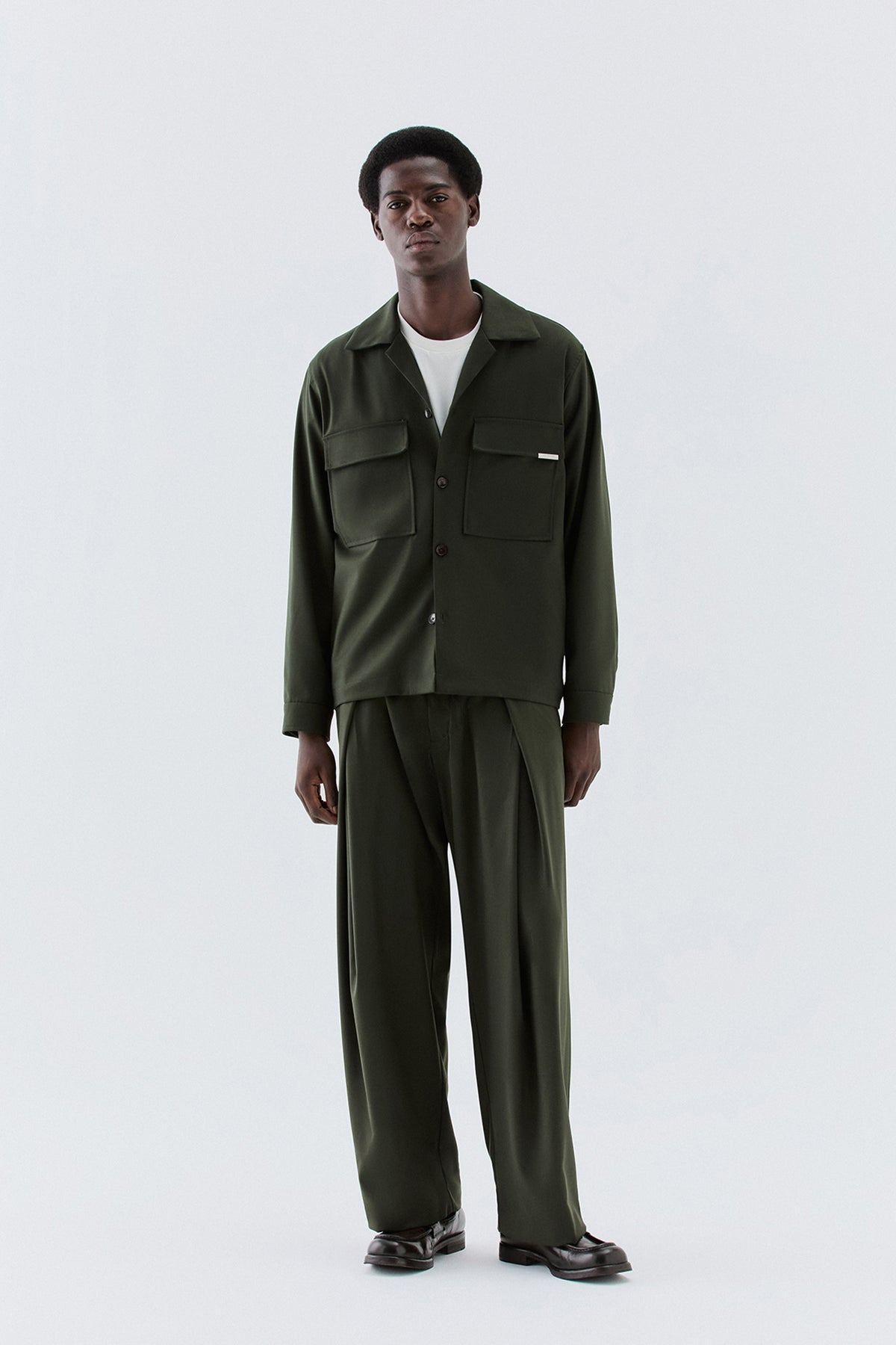 Overshirt con tasconi - Verde