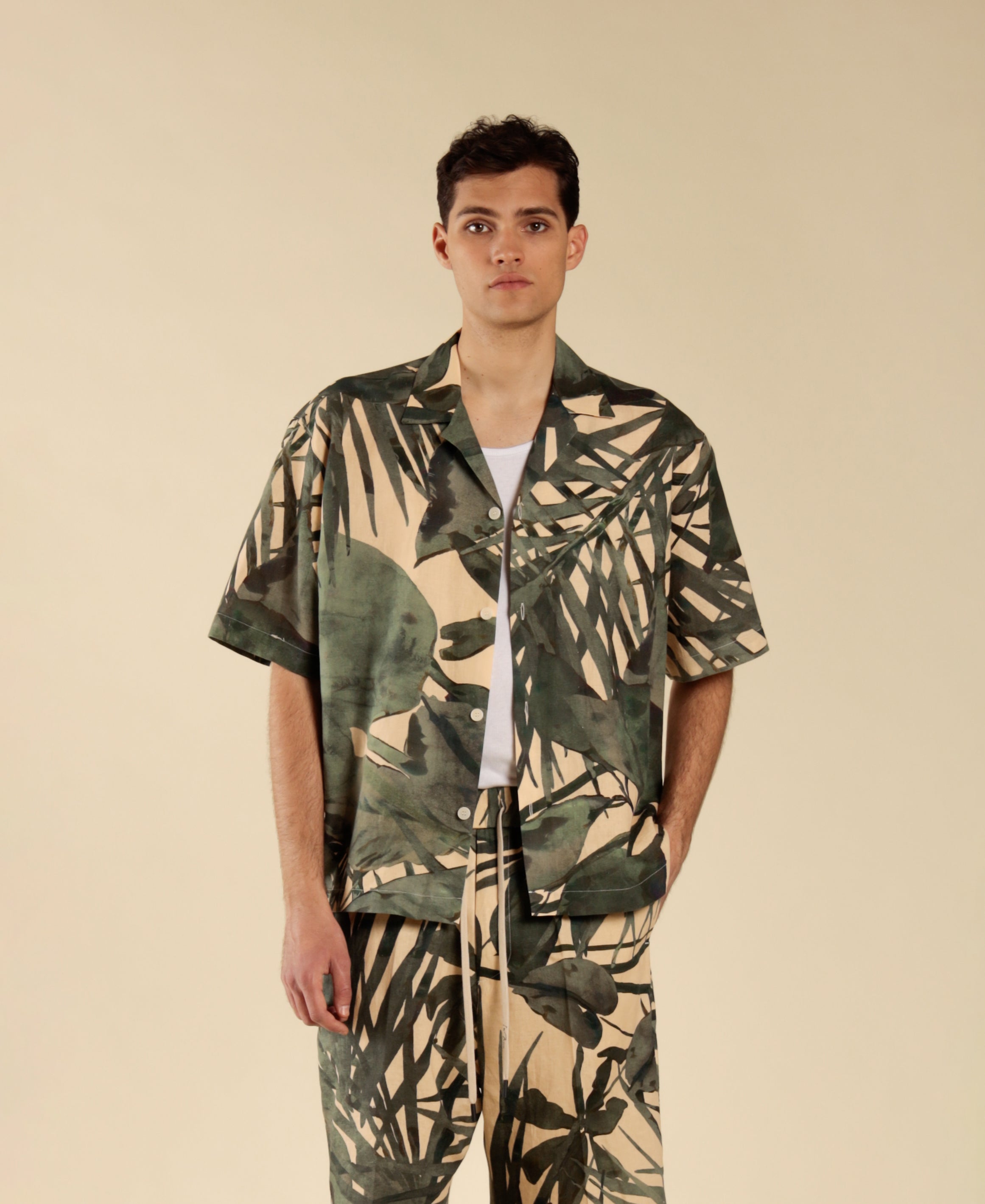 Camicia in misto lino e cotone stampa floreale