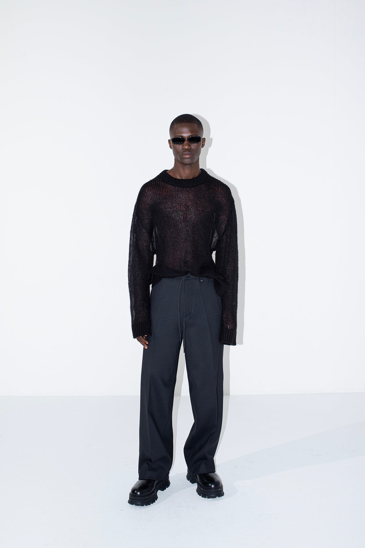 Pull oversize en laine perforée - Noir