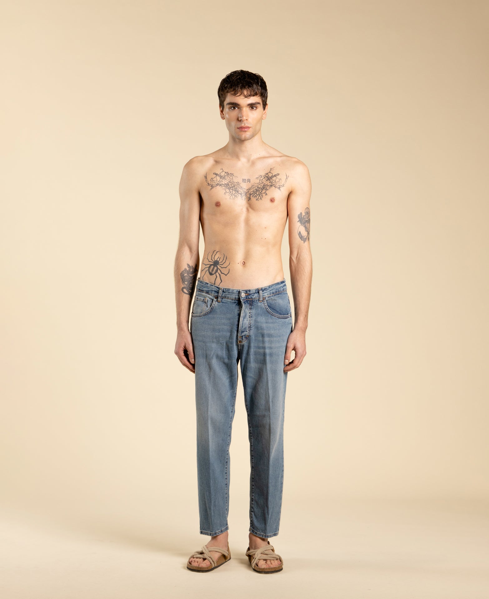 Regular-fit jeans with a faded effect