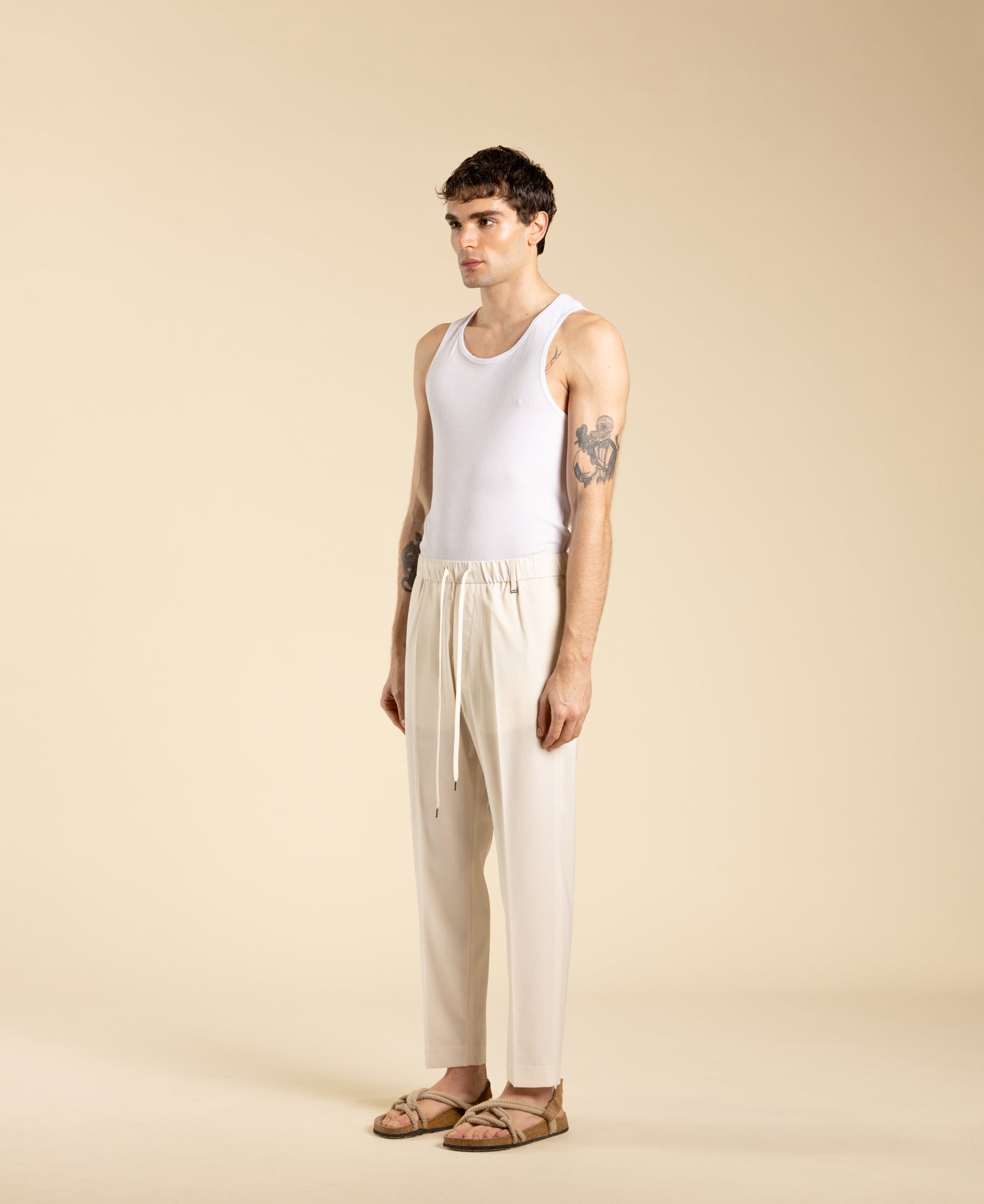 Pantalon coupe droite avec cordon de serrage - Crème