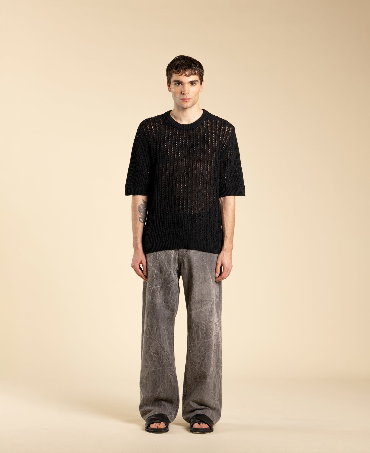 Pull en coton à col rond perforé - Noir