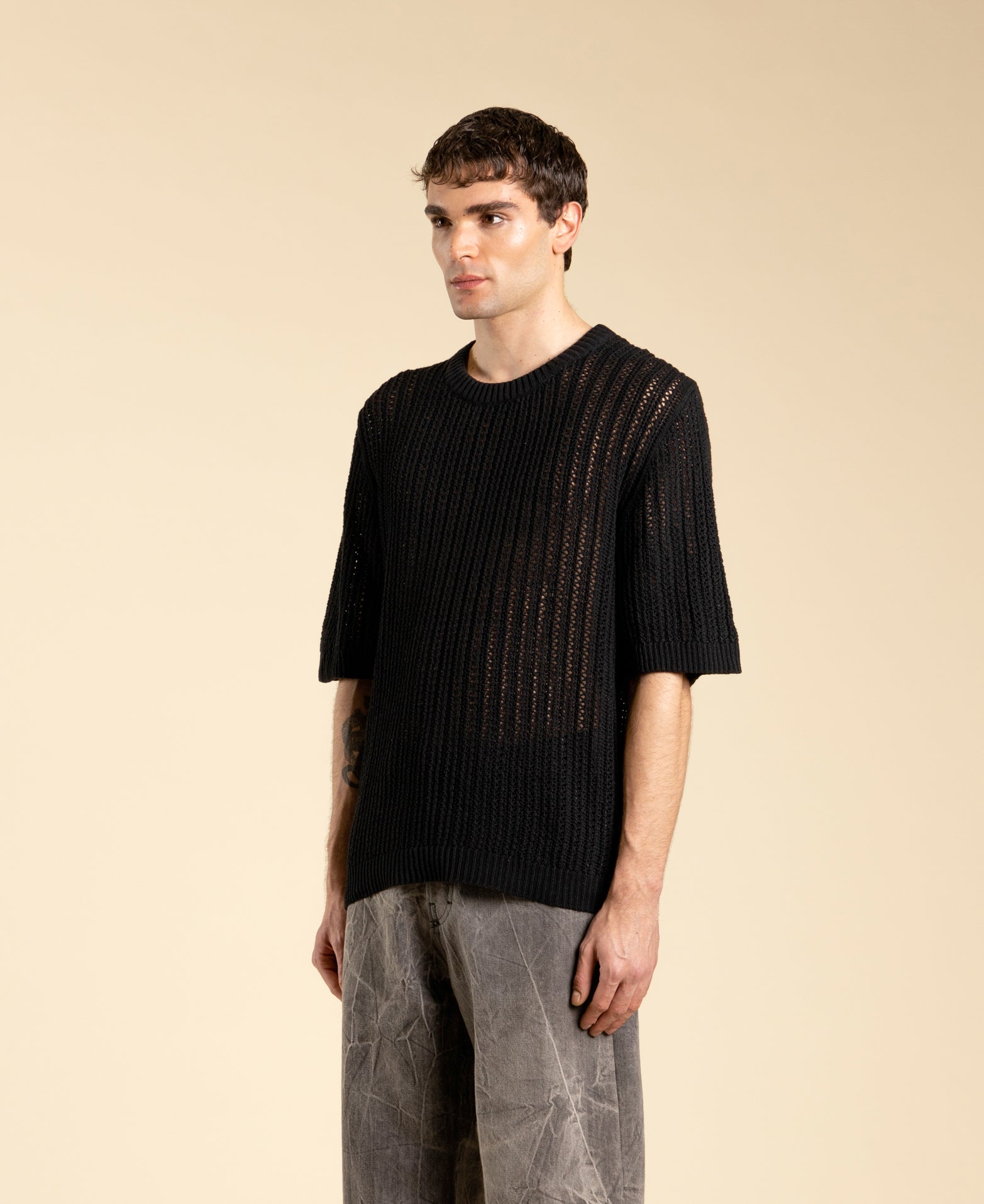 Pull en coton à col rond perforé - Noir