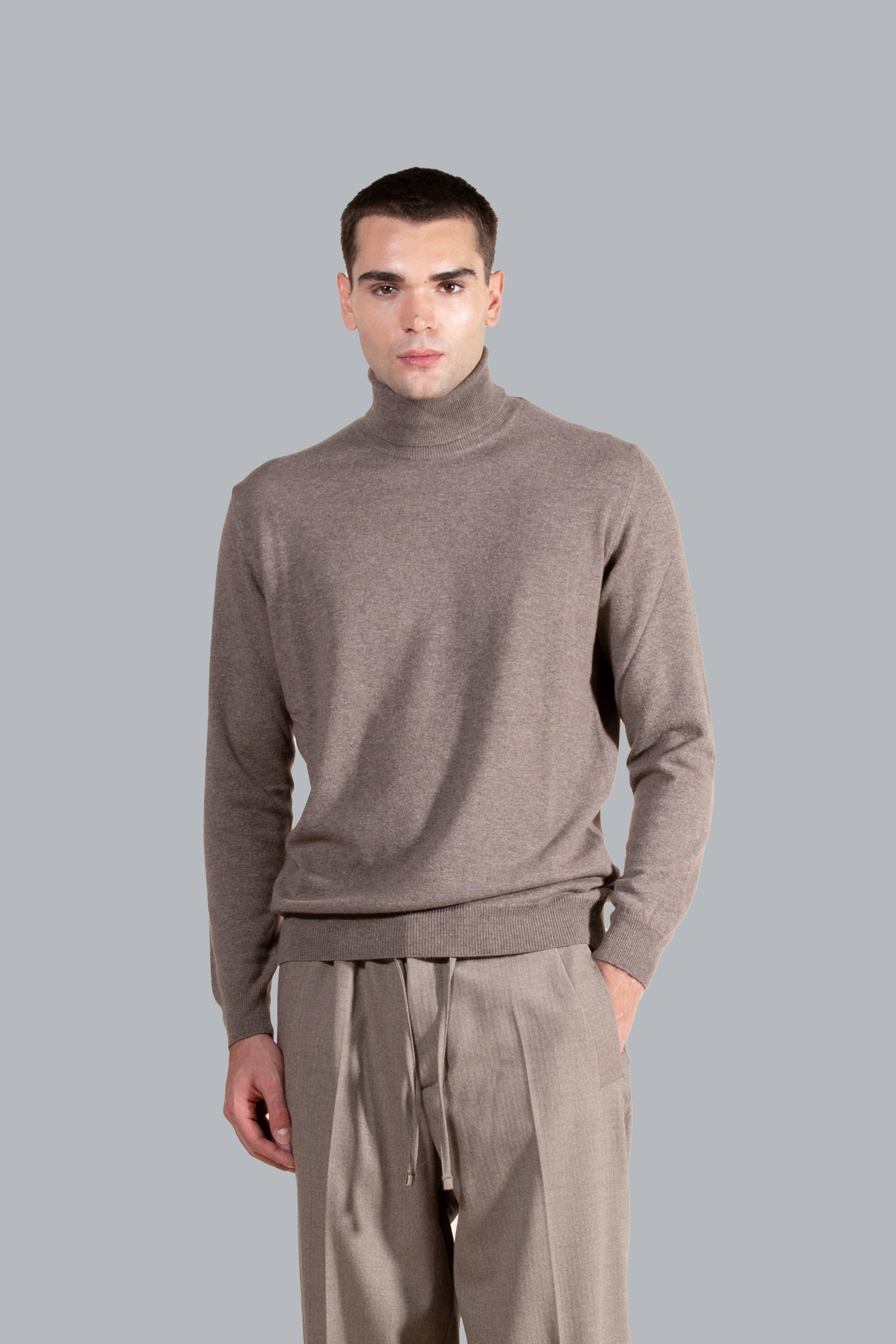 Pull à col roulé en cachemire mélangé - Moro