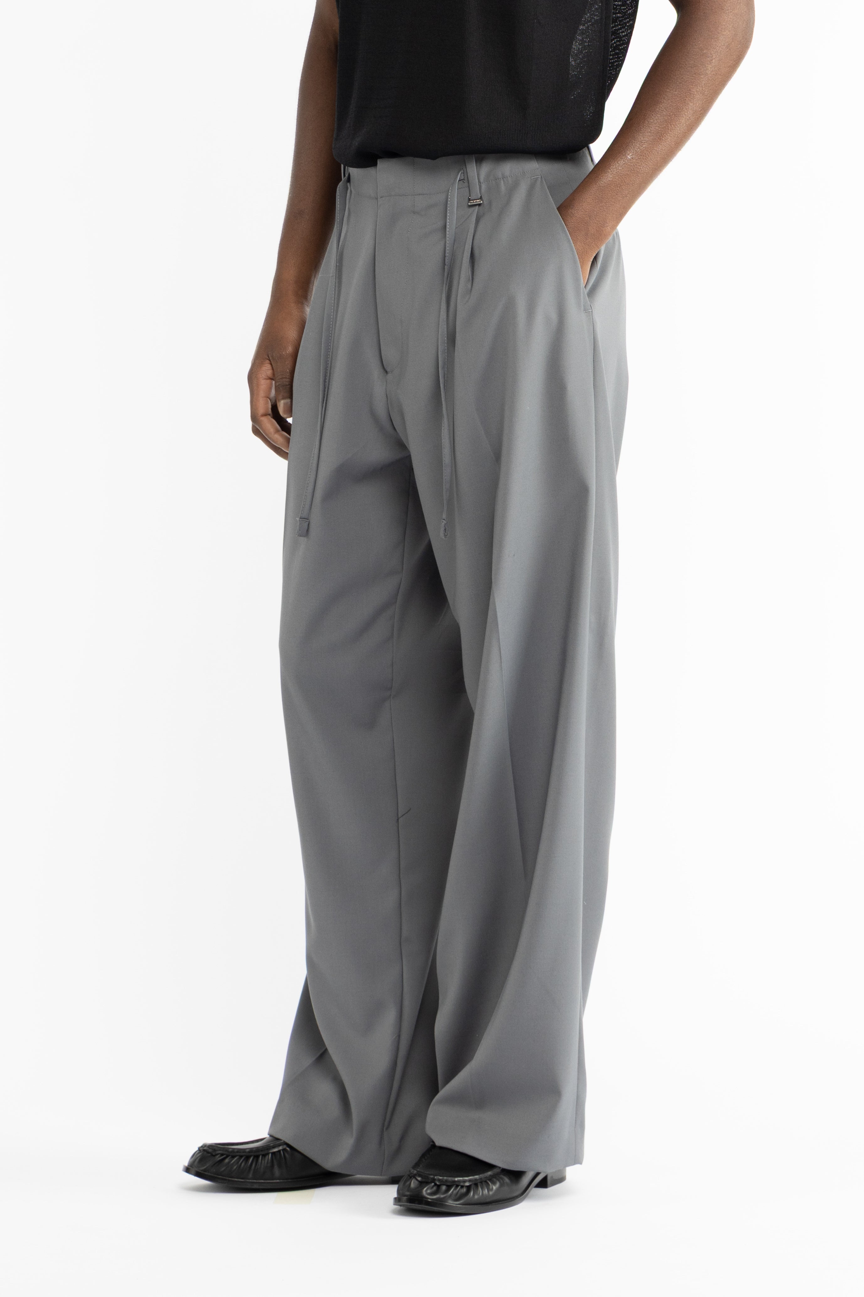 Pantalone con coulisse fondo molto ampio - Grigio