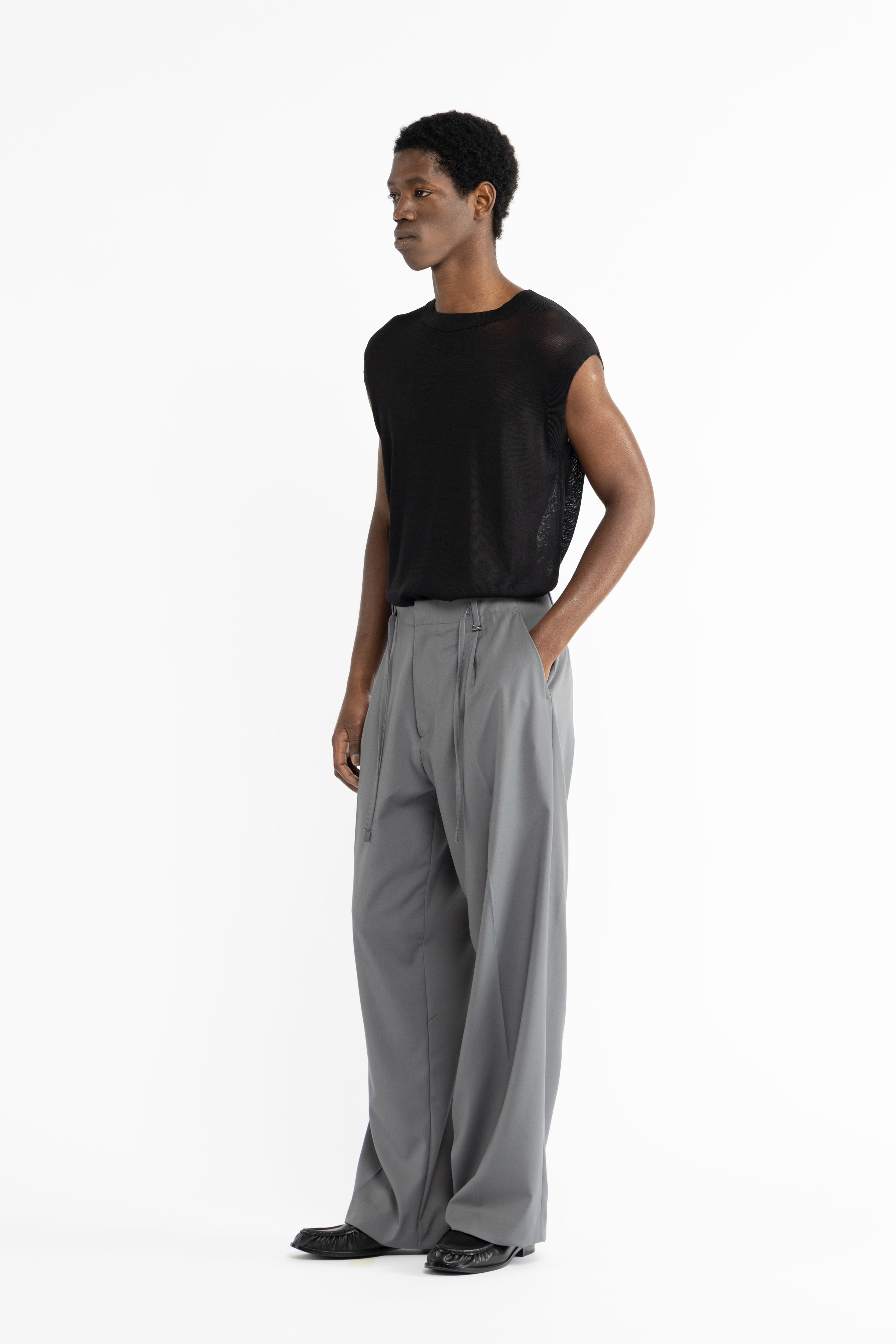 Pantalone con coulisse fondo molto ampio - Grigio