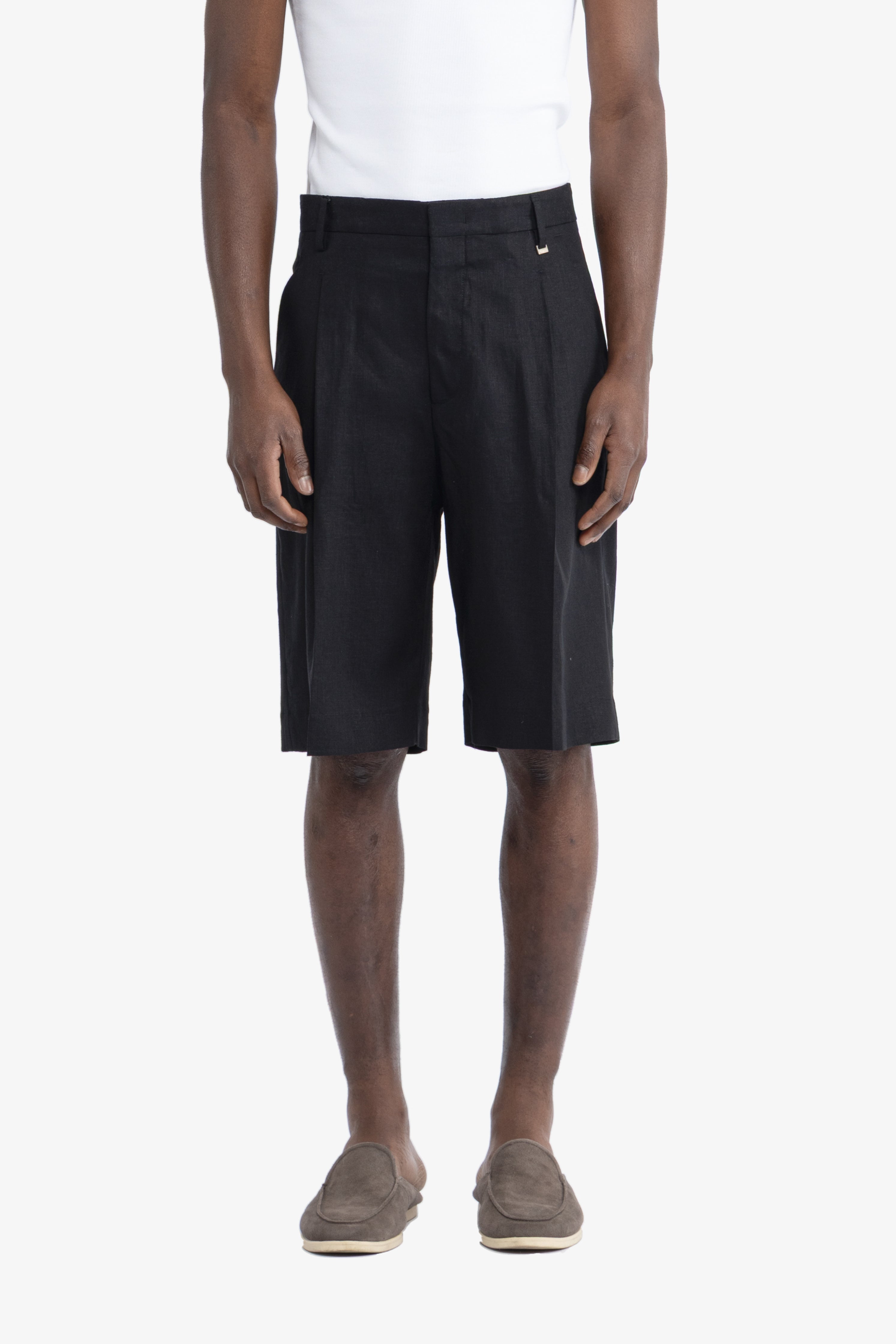Bermuda con pinces in lino - Nero