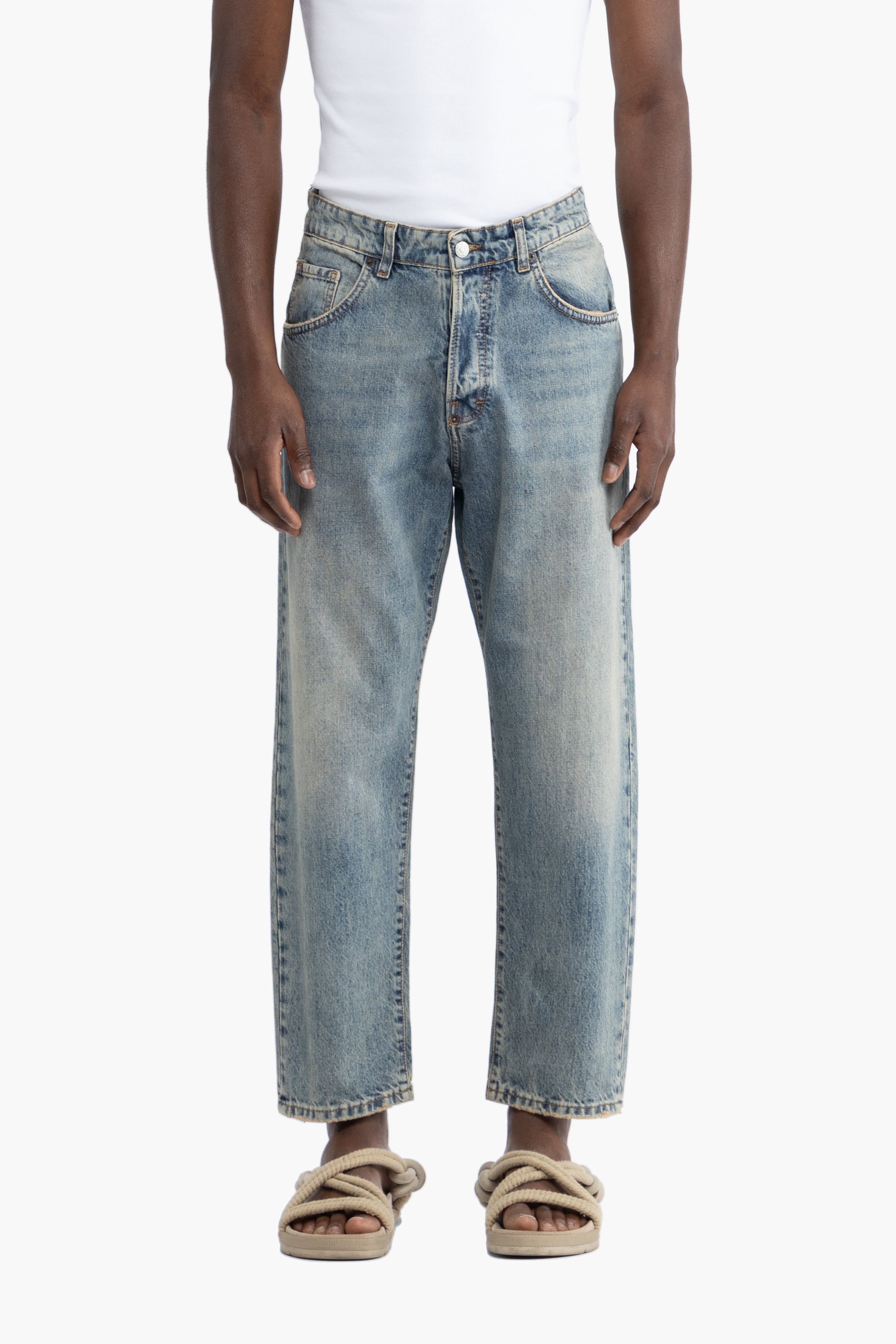 Jeans crop fit effetto slavato