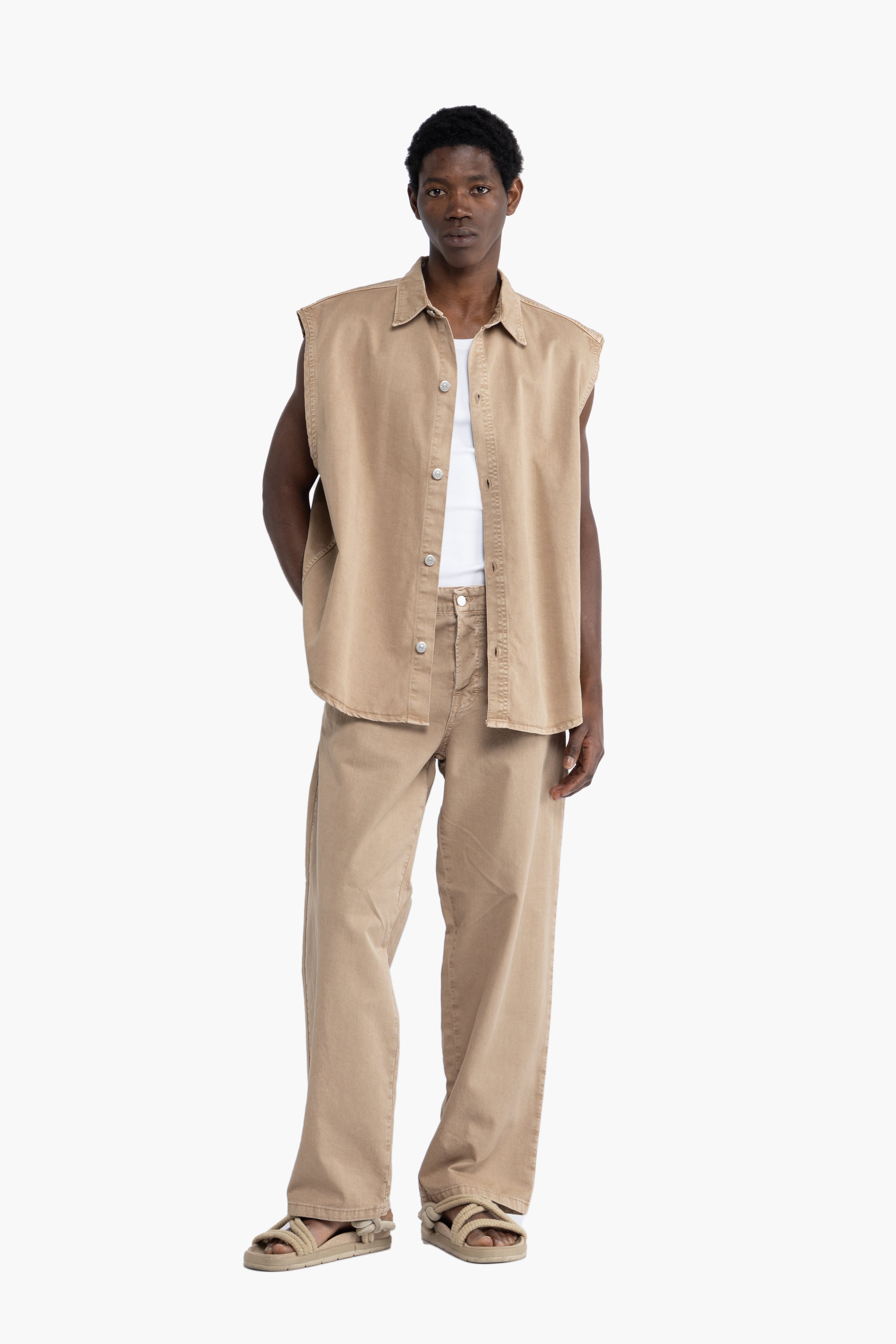 Camicia smanicata in cotone - Beige