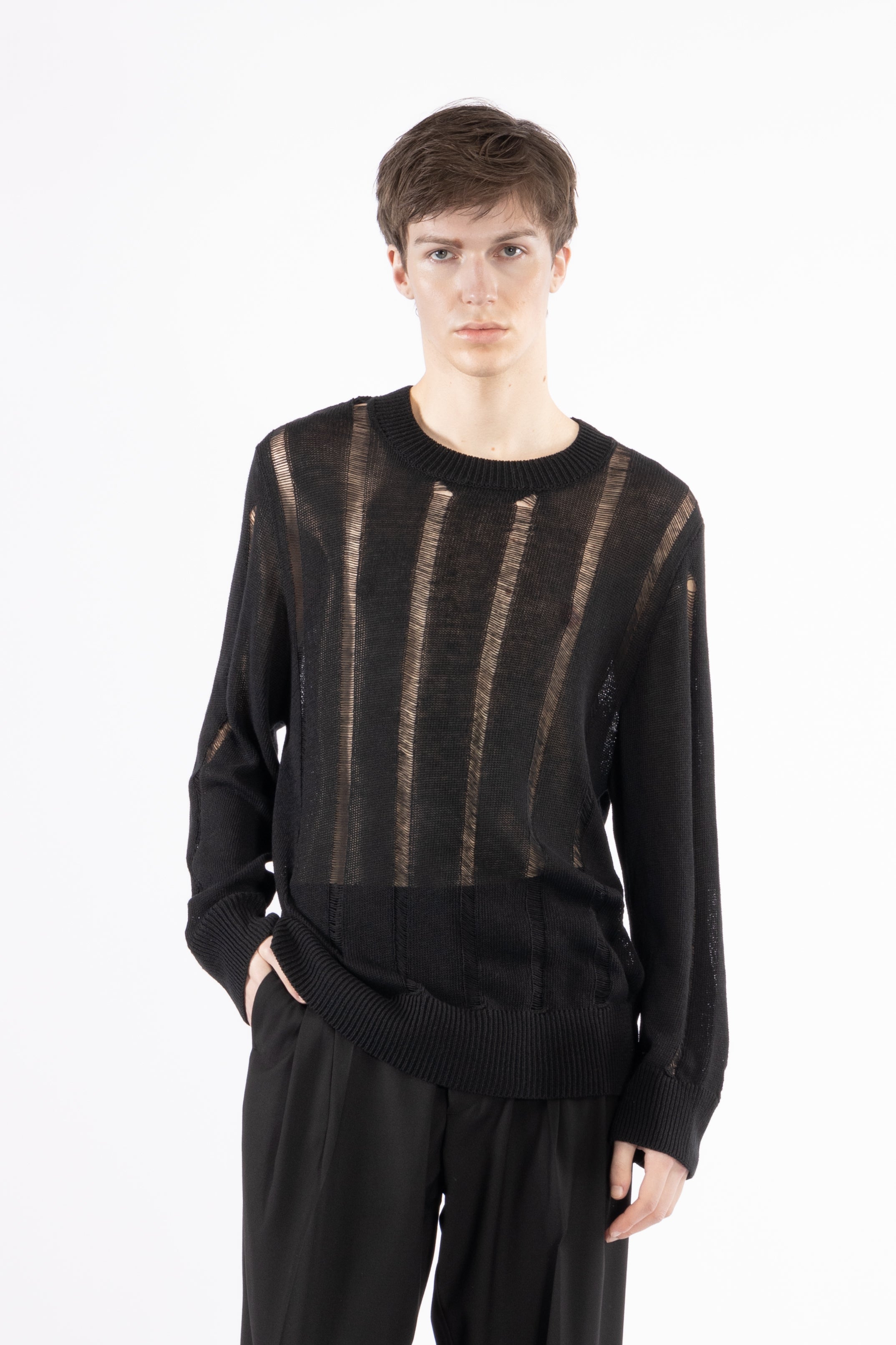 Girocollo in maglia a righe traforata - Nero
