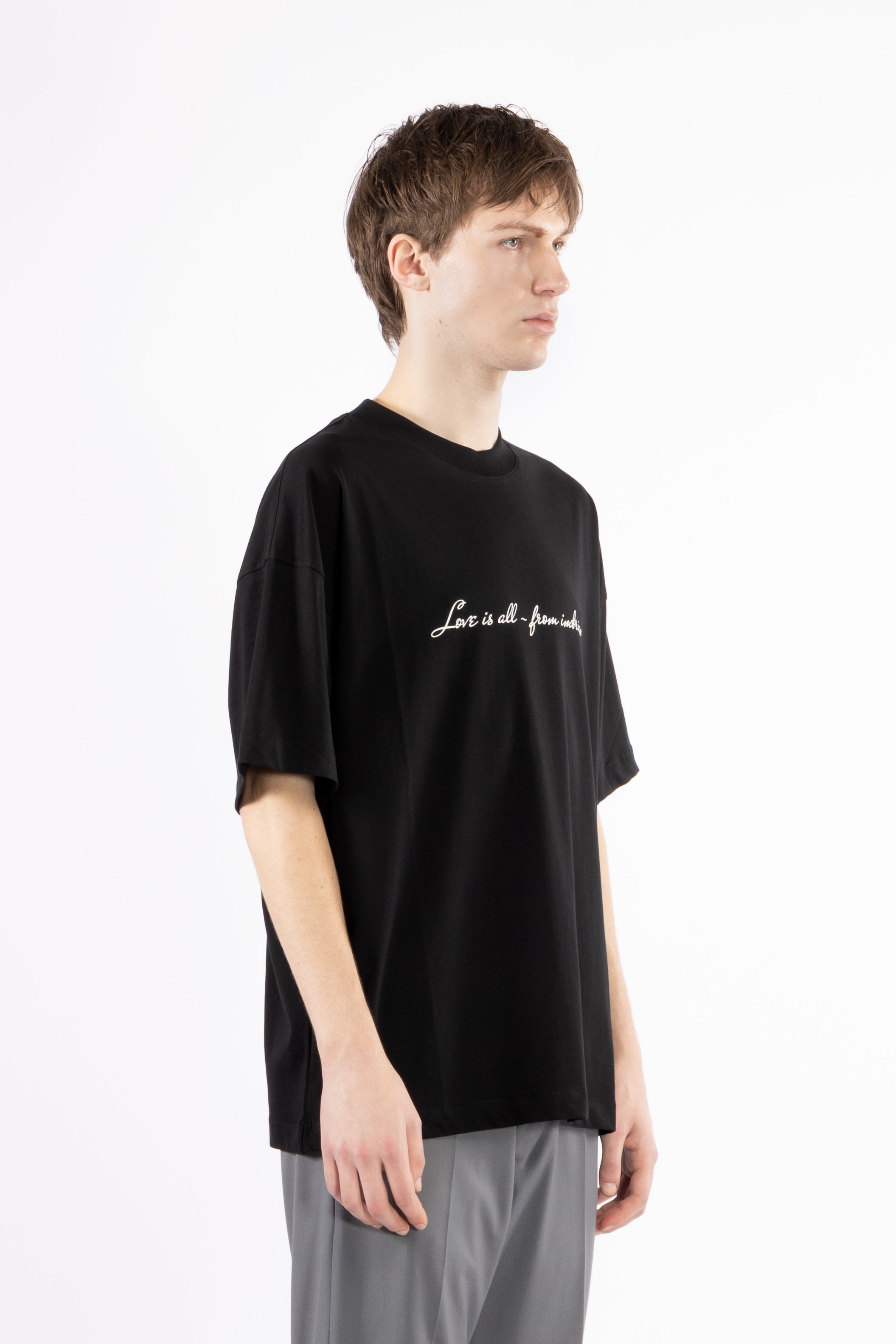 T-shirt oversize stampata - Nero
