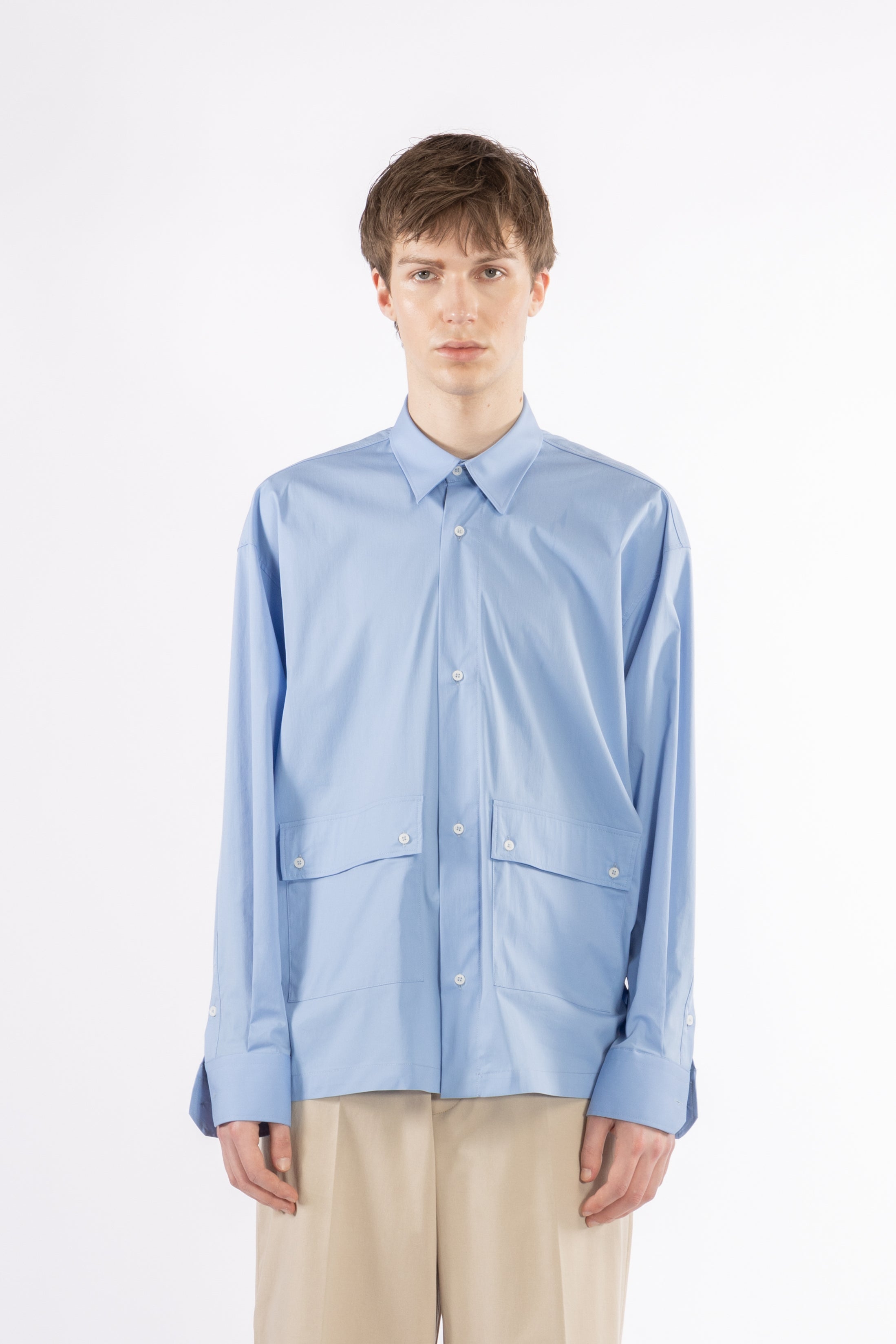 Camicia boxy in cotone con tasconi - Celeste