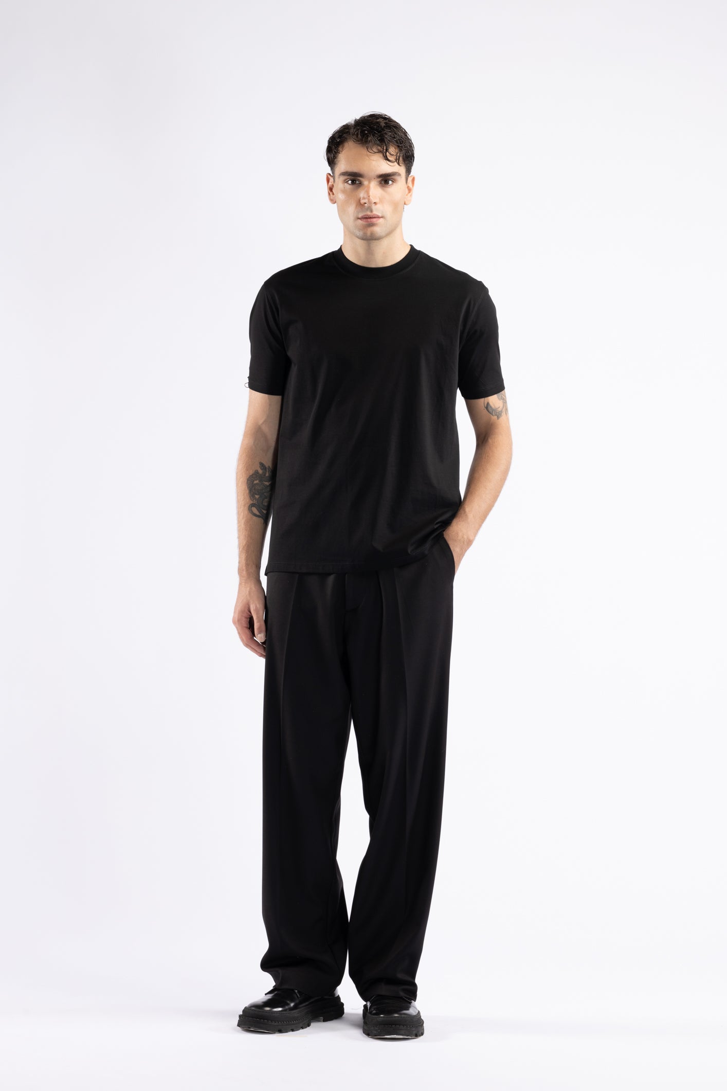 T-shirt in cotone mercerizzato - Nero