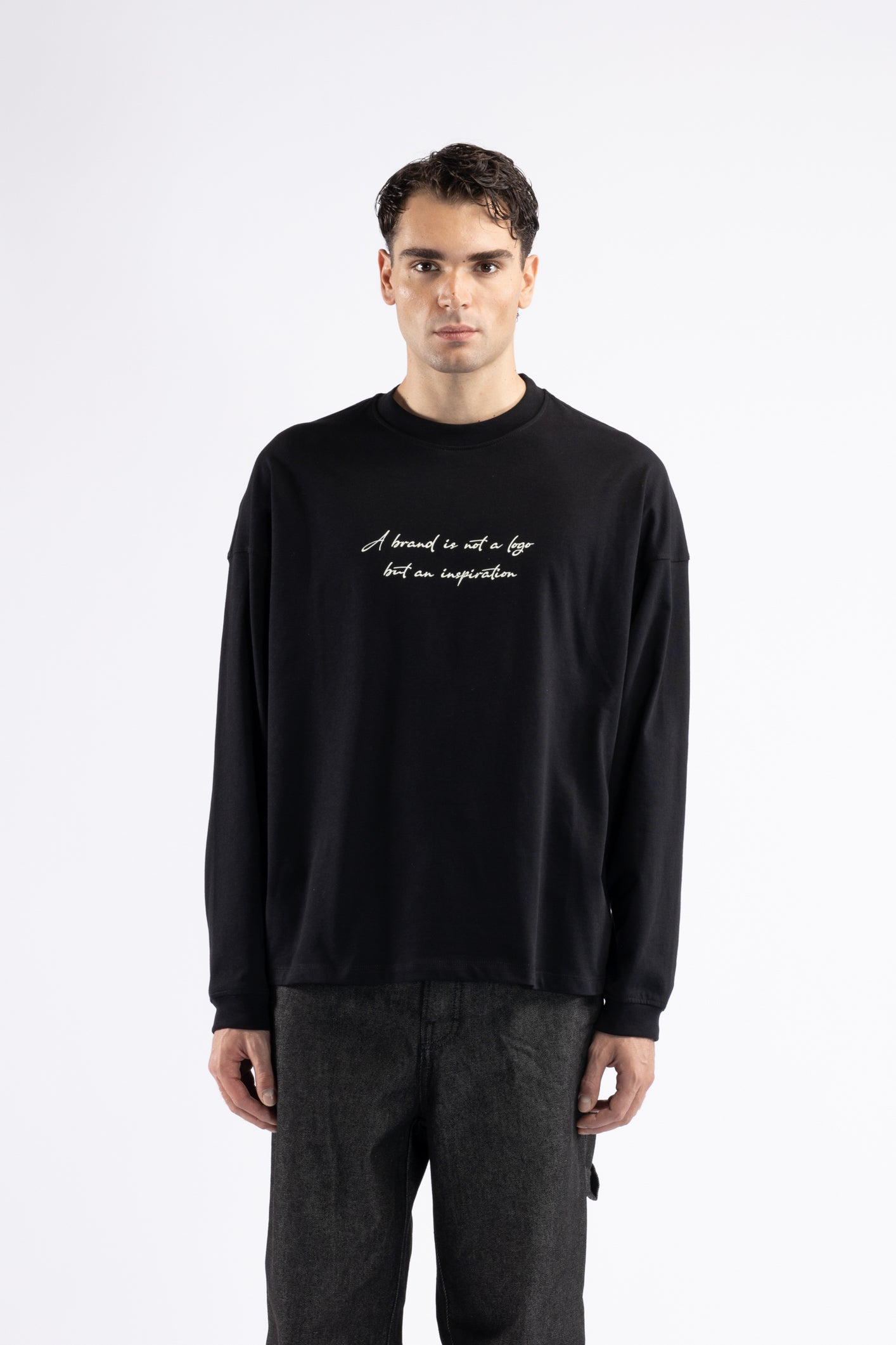 T-shirt oversize maniche lunghe - Nero