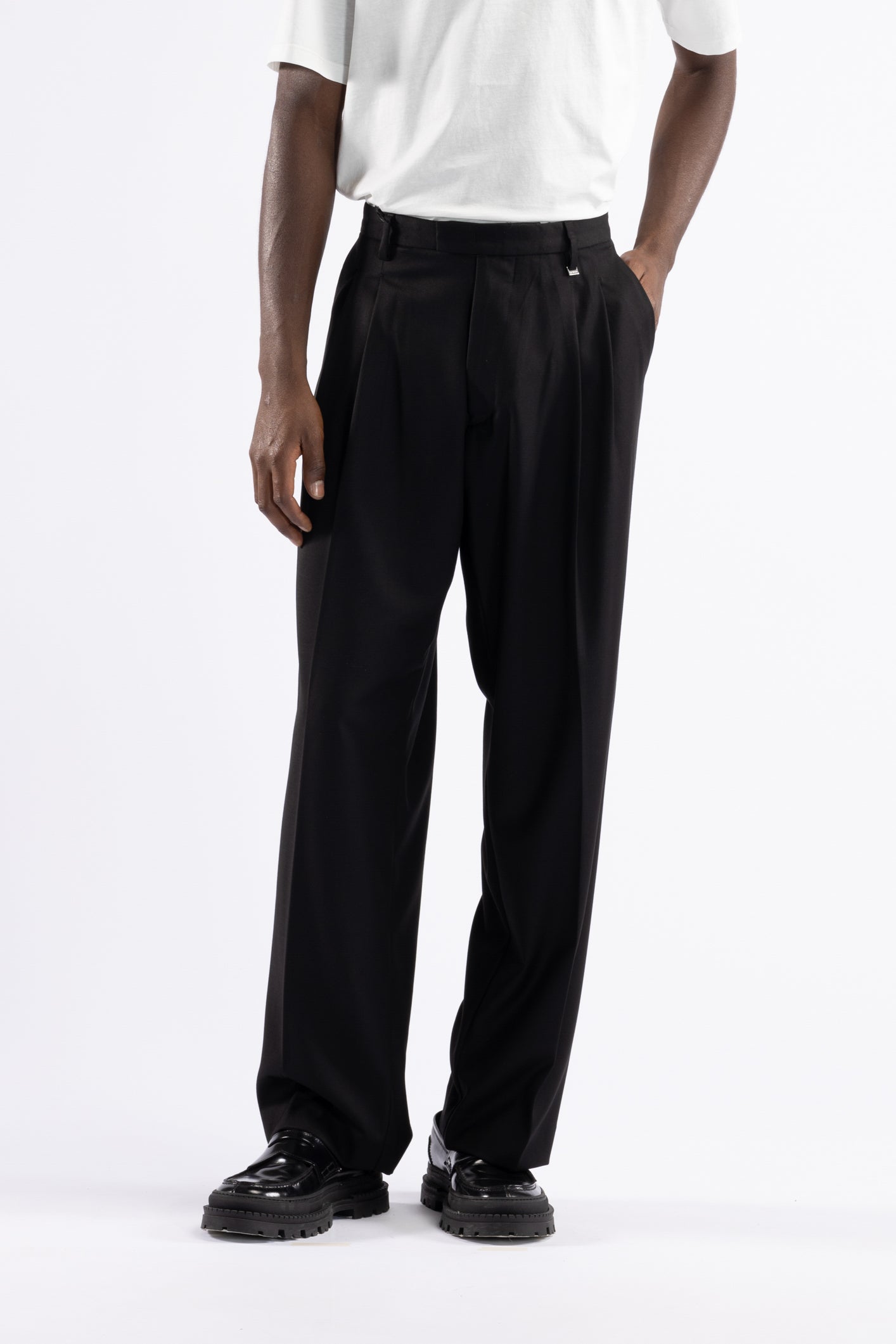 Pantalone doppia pinces fondo ampio - Nero