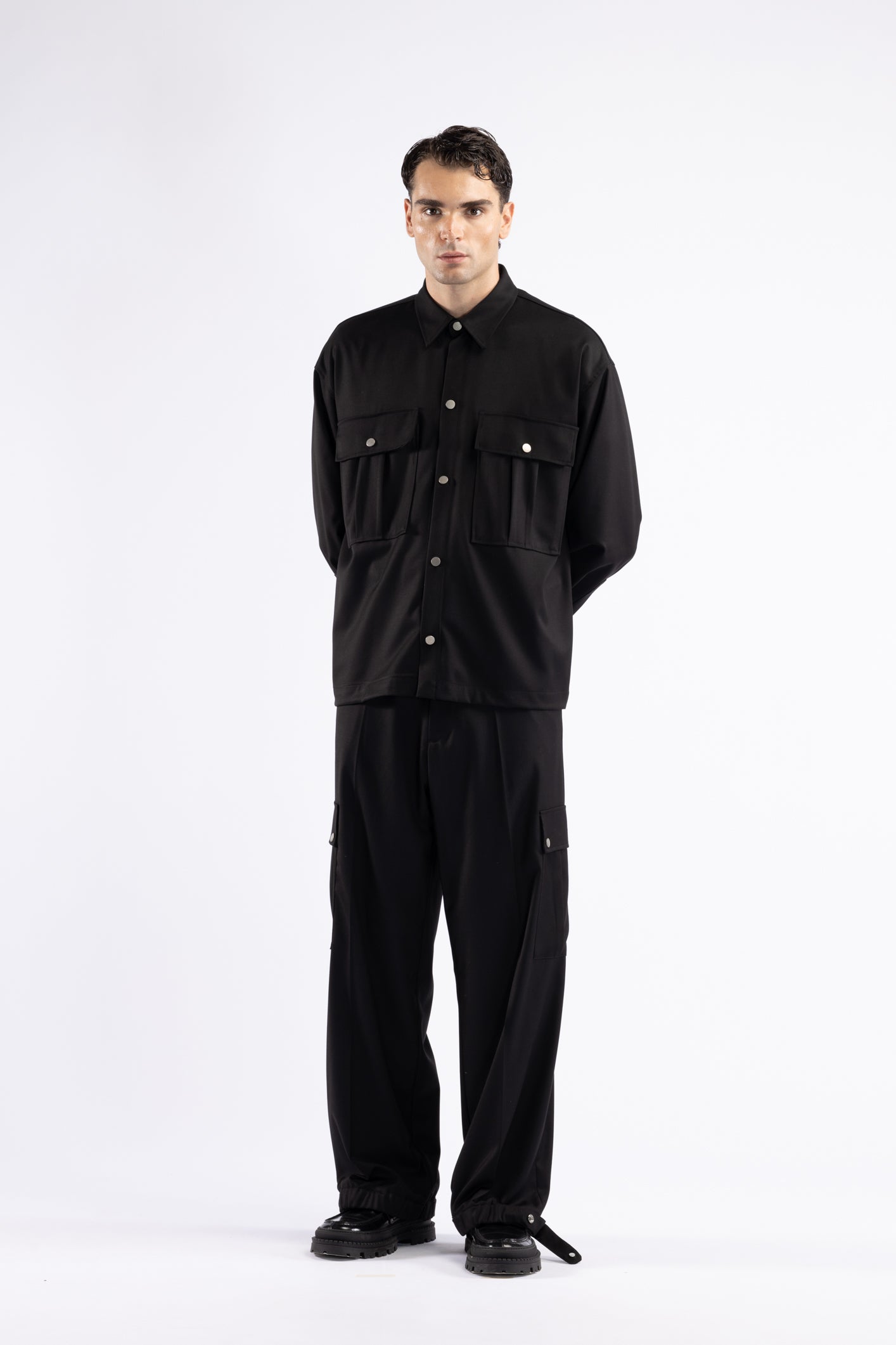 Camicia con tasconi - Nero