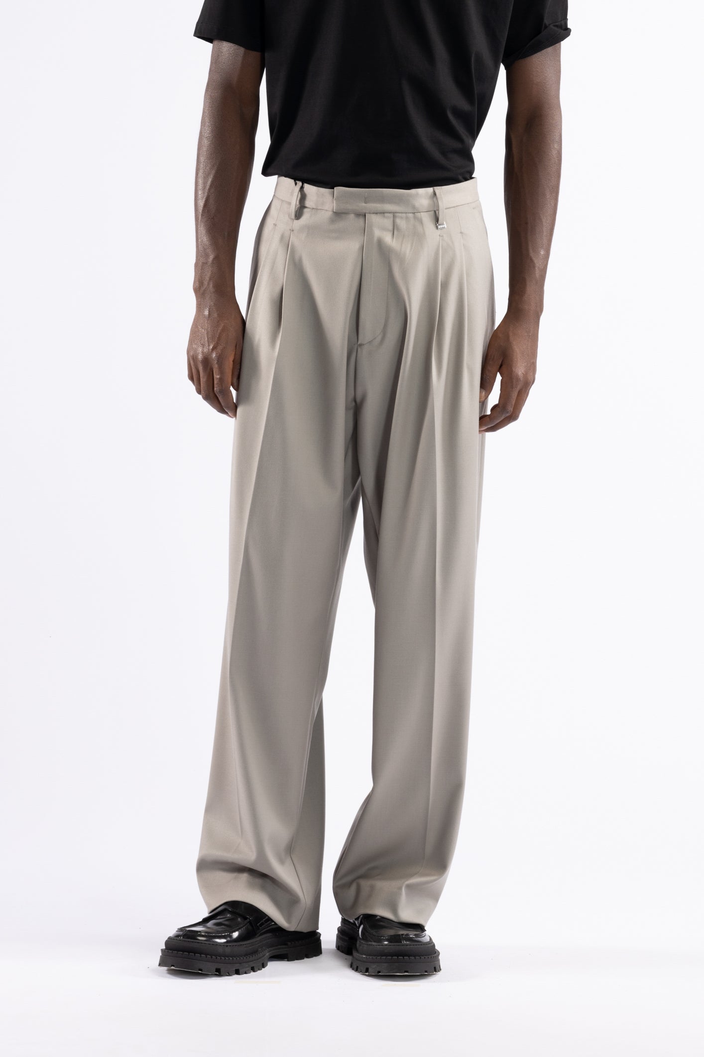 Pantalone doppia pinces fondo ampio - Mastice