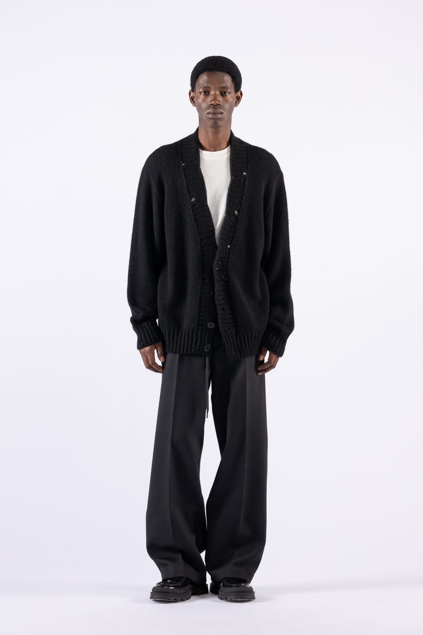 Cardigan oversize con rotture - Nero