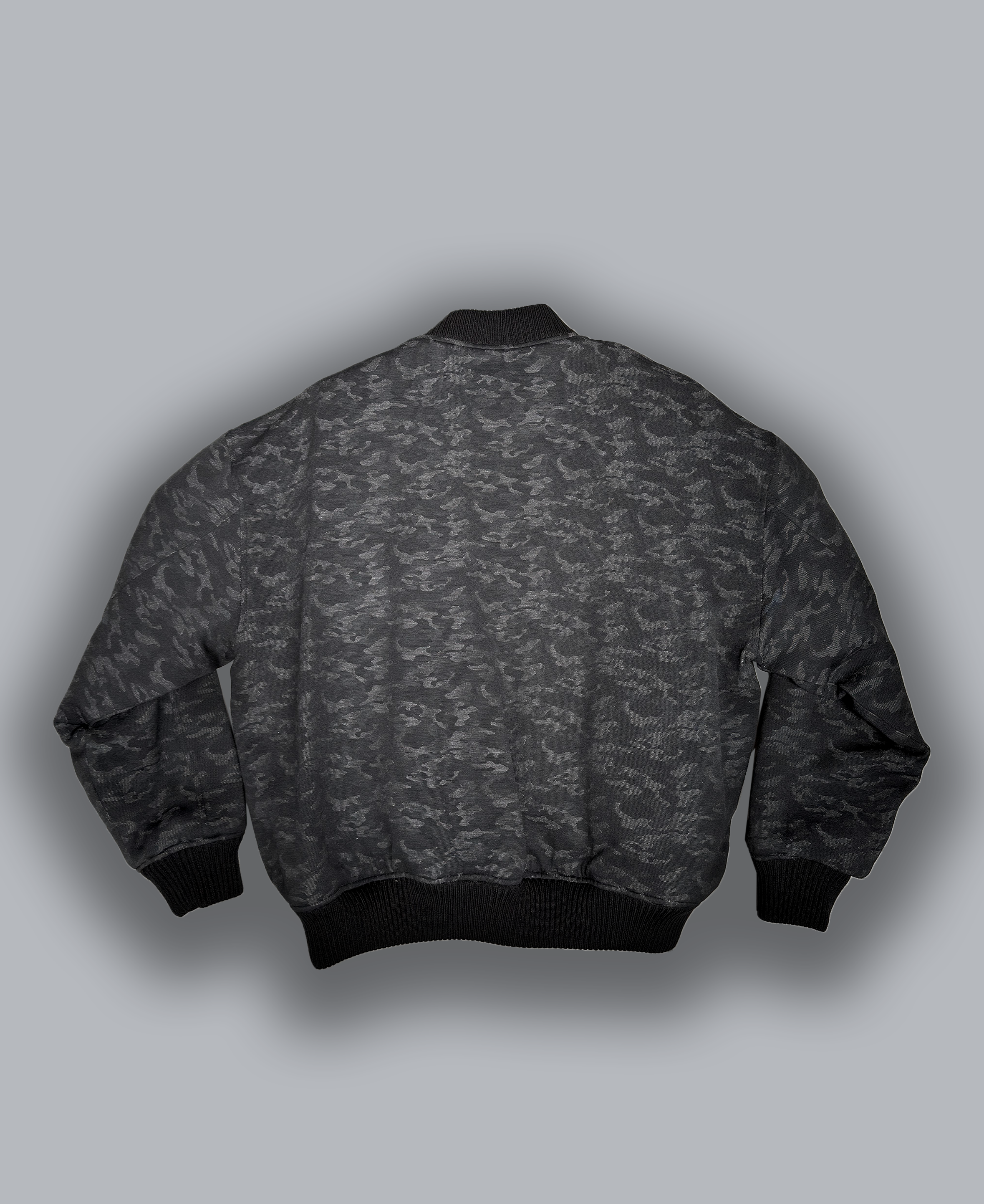 Bomber oversize fantasia mimetica jacquard