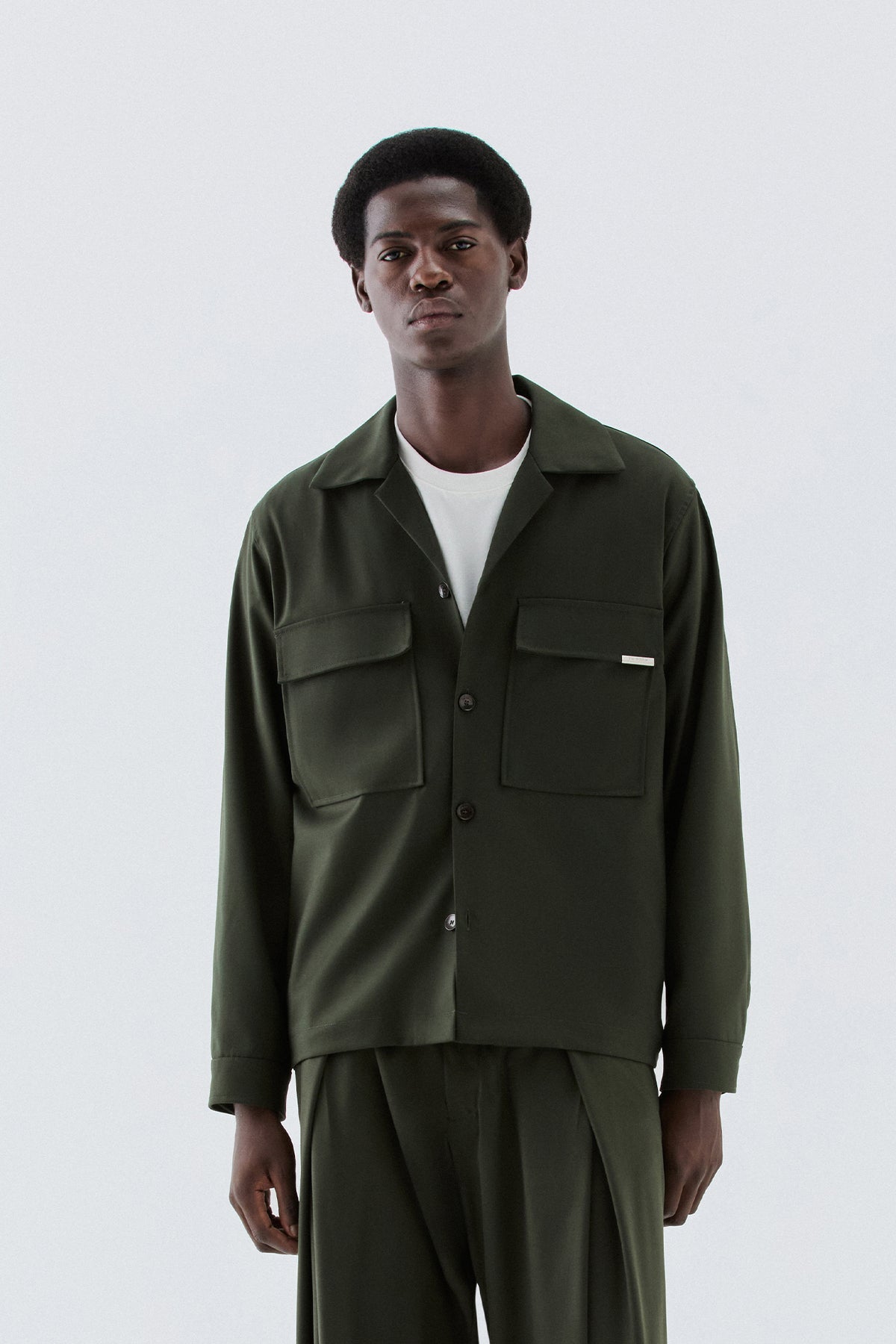 Overshirt con tasconi - Verde