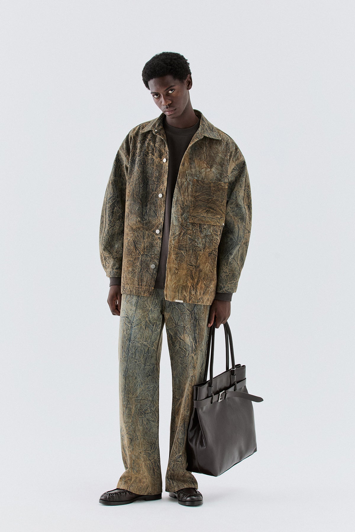 Jeans baggy effetto slavato
