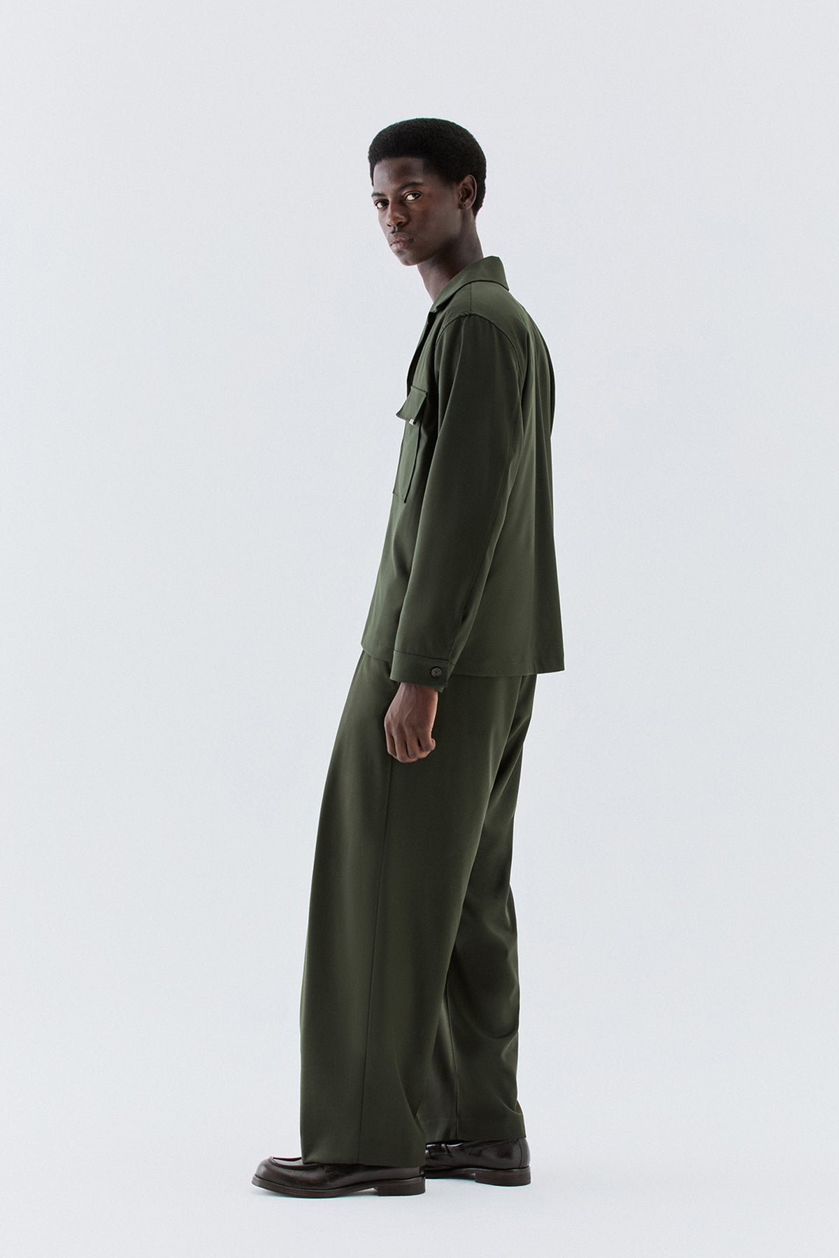 Overshirt con tasconi - Verde