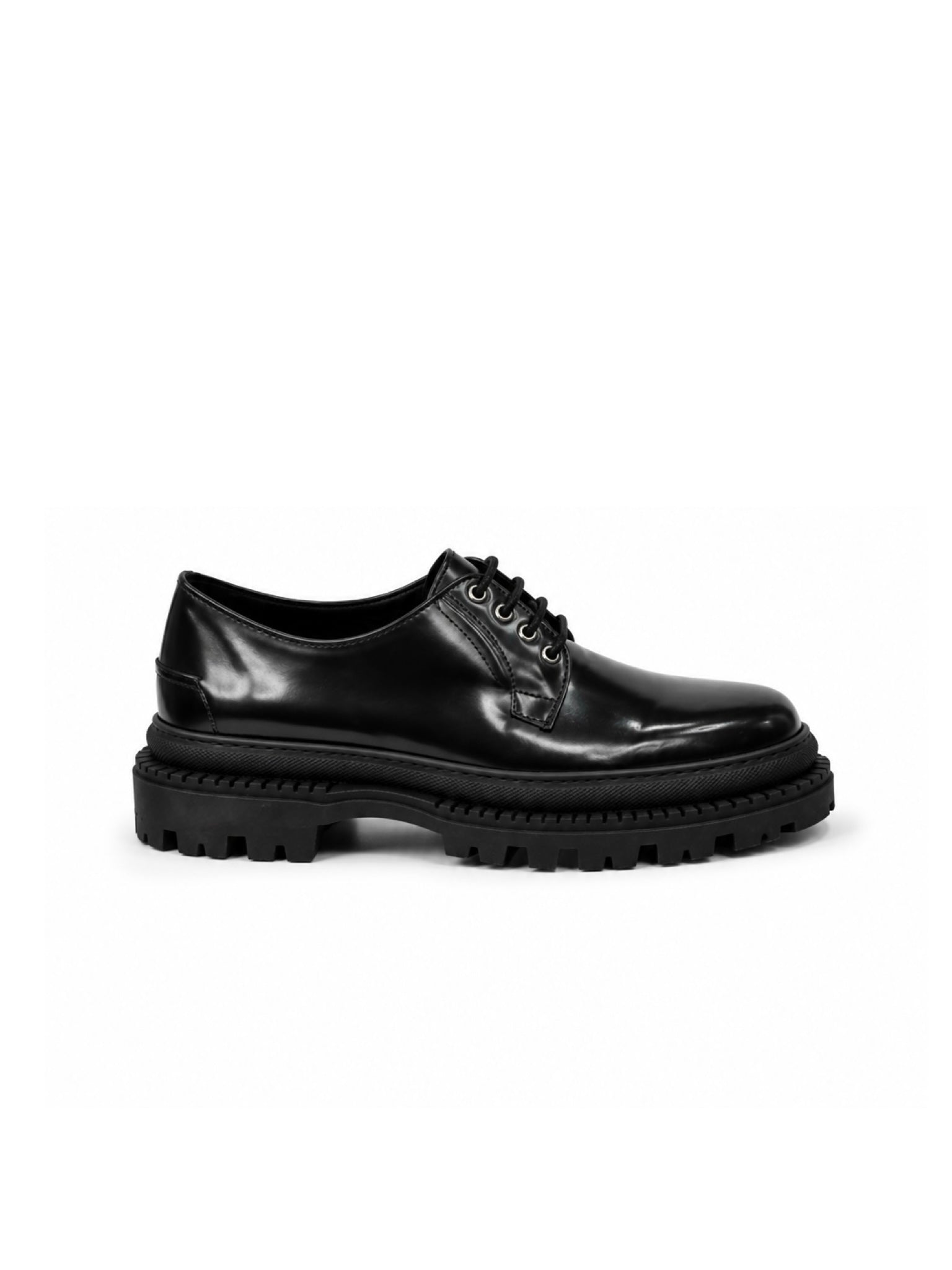Stringata in pelle suola oversize - Nero