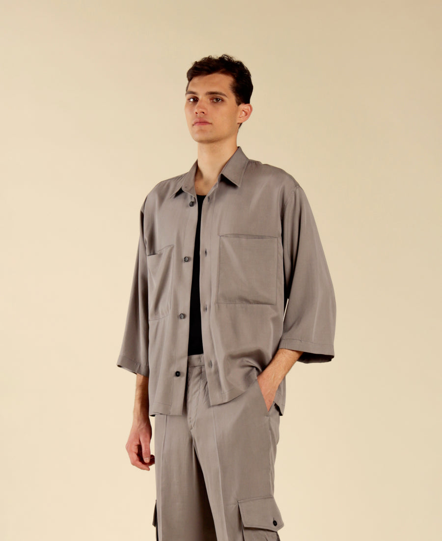 Camicia manica ampia a gomito con tasconi