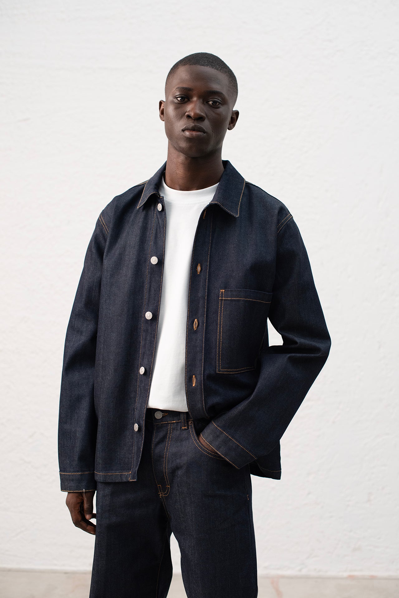 chemise en denim indigo