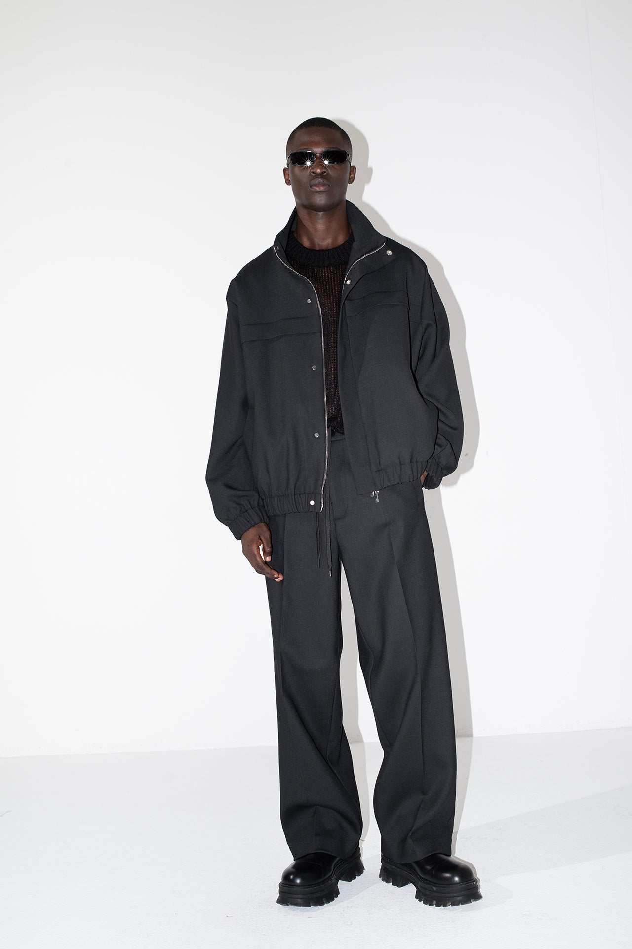 Veste zippée à col montant - Noire