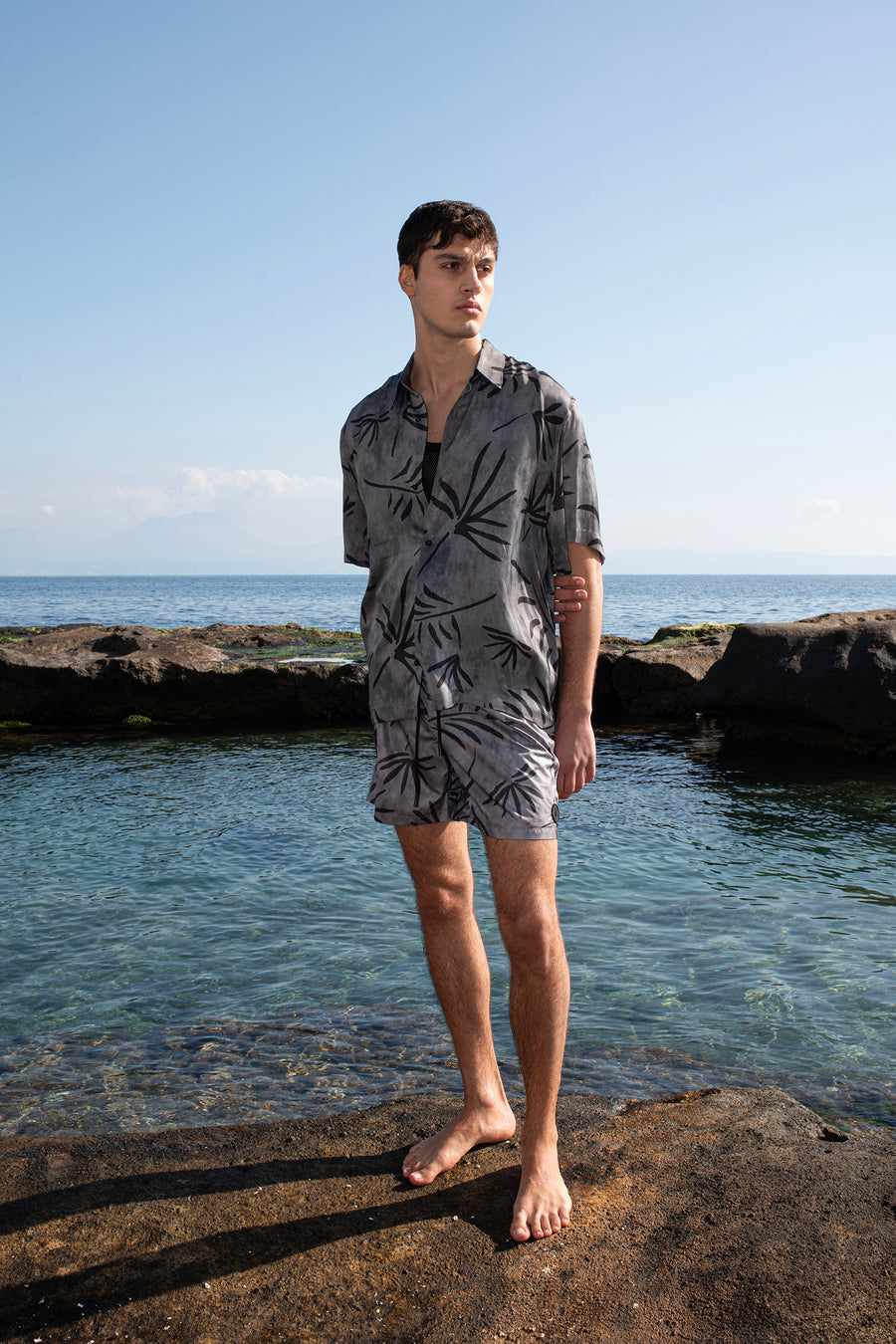 Costume da bagno con stampa palme